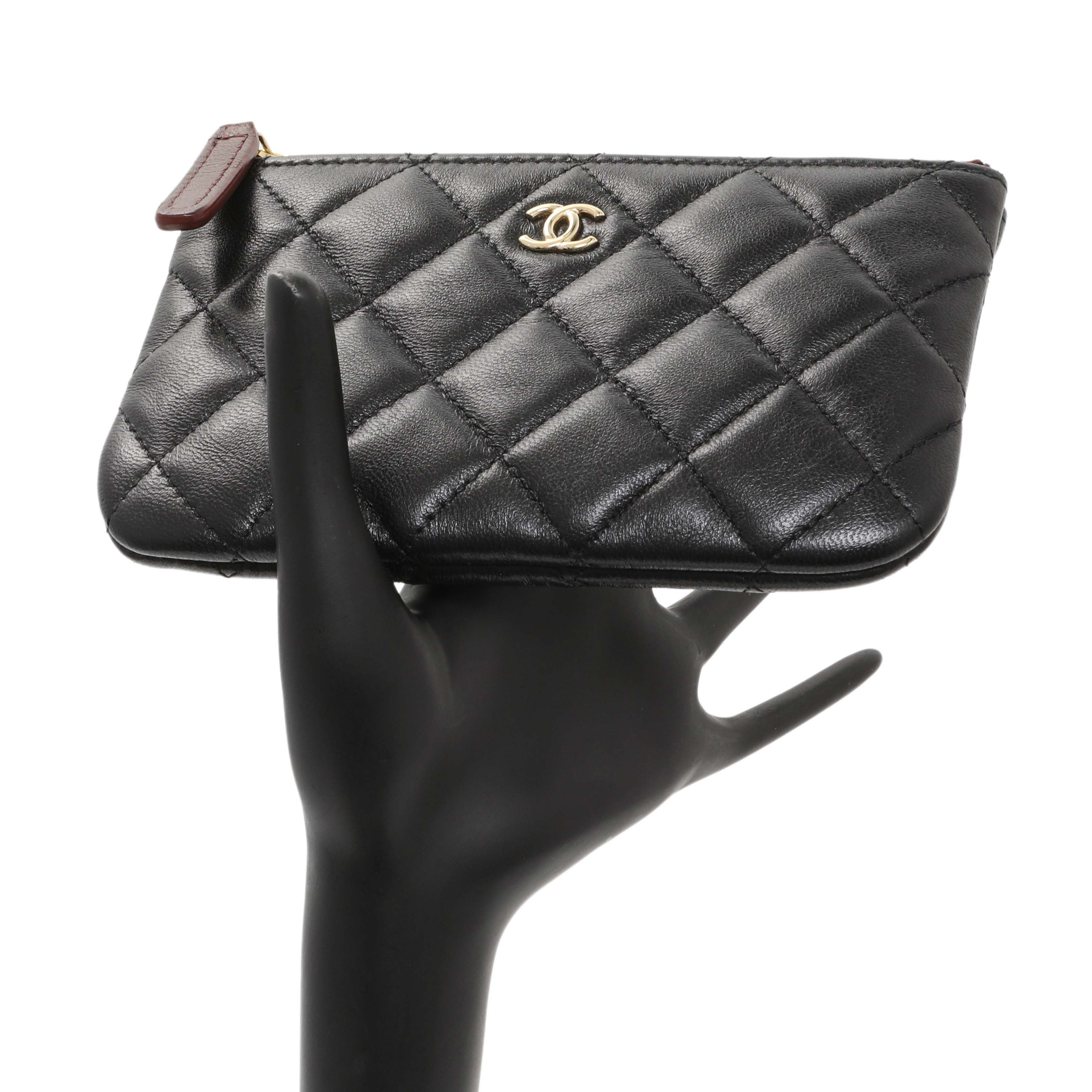 Chanel Black Lambskin Quilted Small Cosmetic Case - Image 9