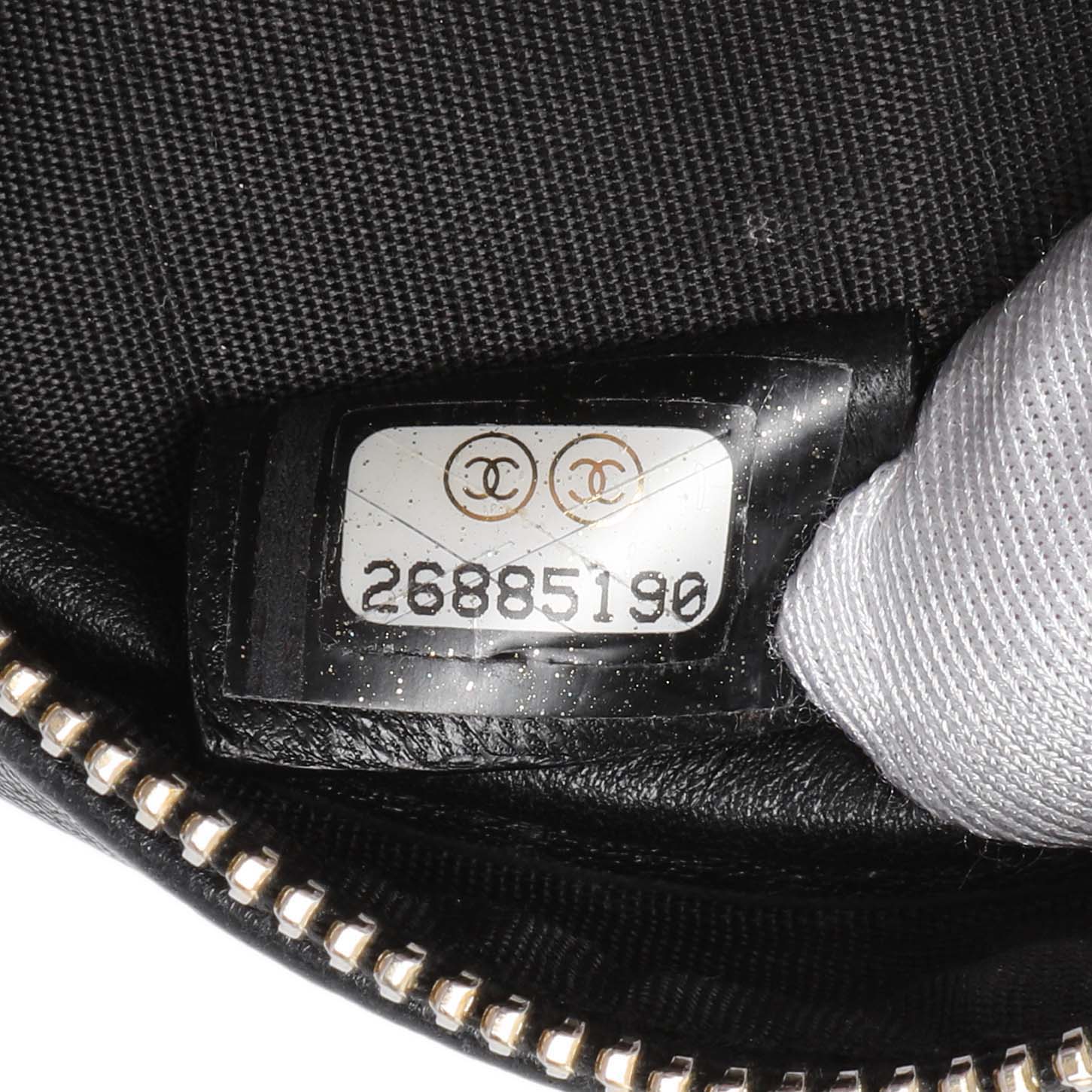Chanel Black Lambskin Quilted Studded Round Clutch With Chain - Image 6