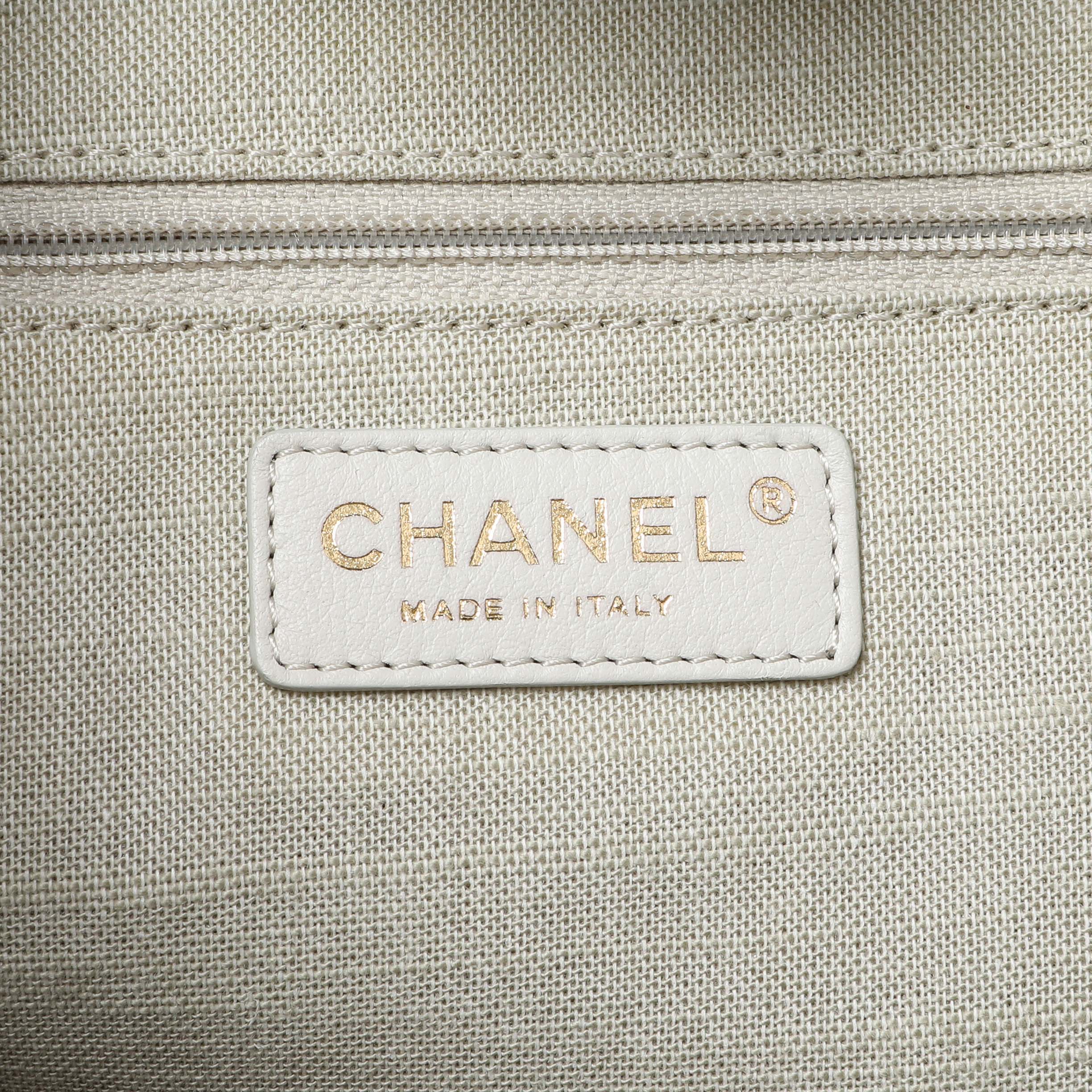 Chanel Black Mixed Fibers Medium Deauville Tote - Image 9