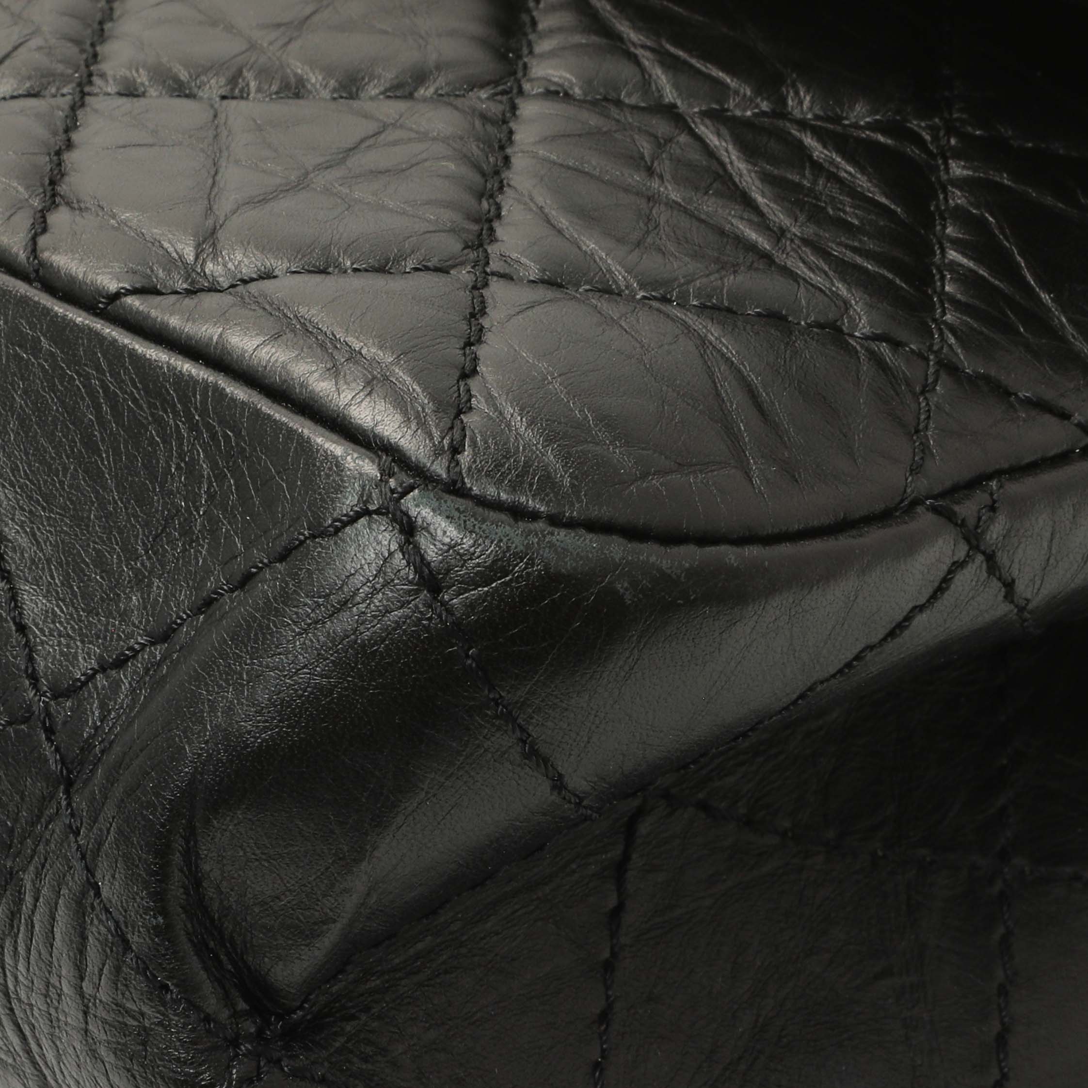Chanel Black Quilted Aged Calfskin 2.55 Reissue 227 Flap - Image 5