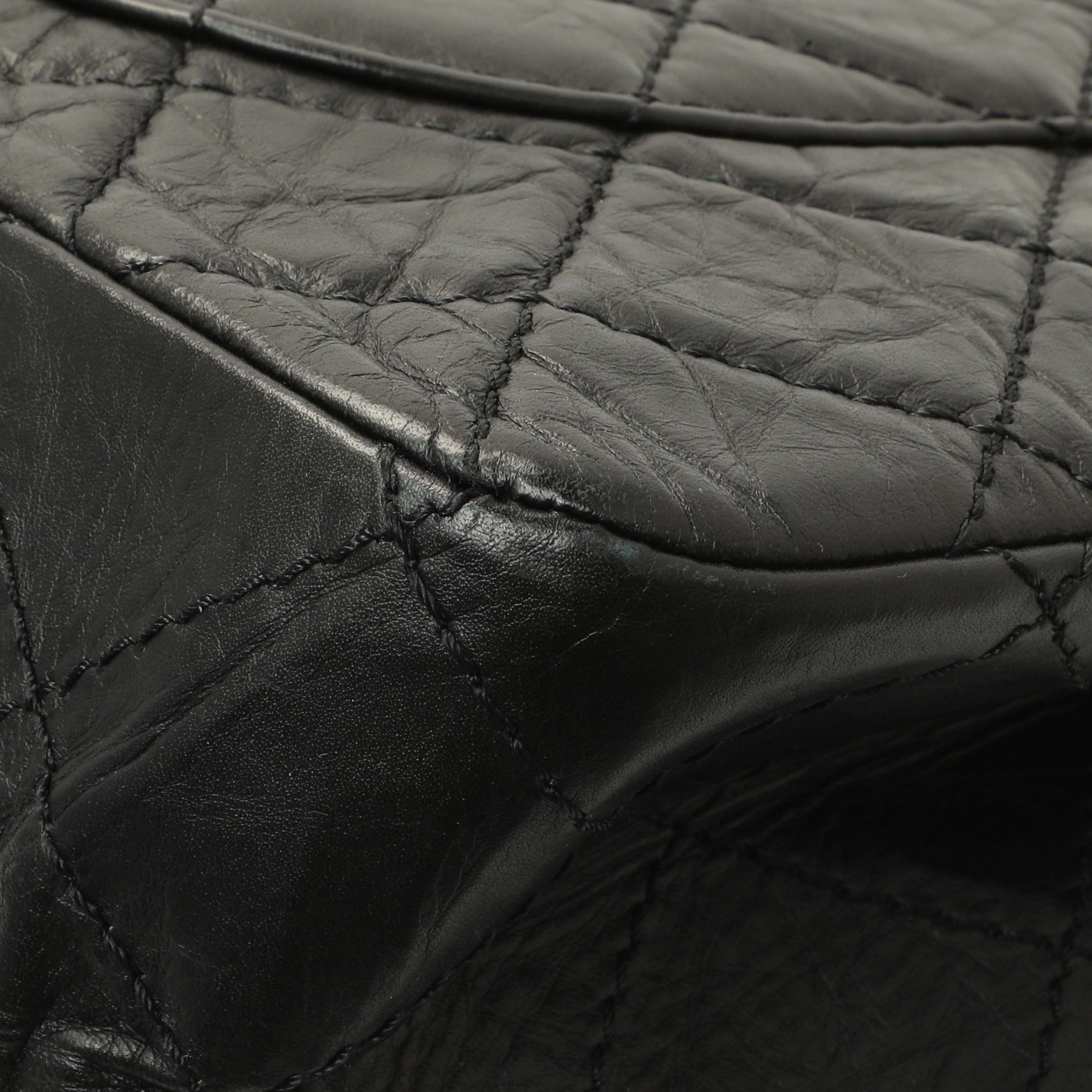 Chanel Black Quilted Aged Calfskin 2.55 Reissue 227 Flap - Image 7