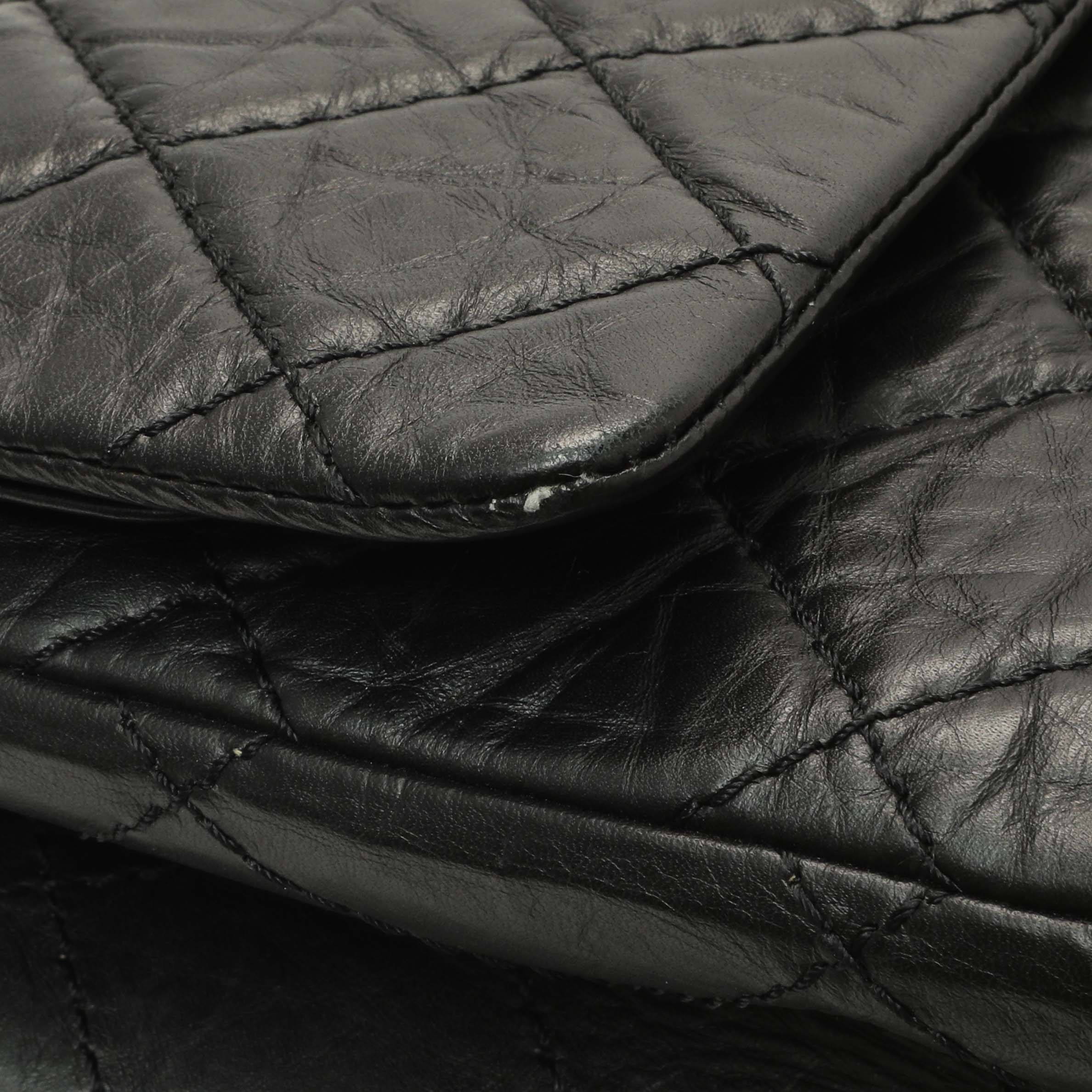Chanel Black Quilted Aged Calfskin 2.55 Reissue 227 Flap - Image 8