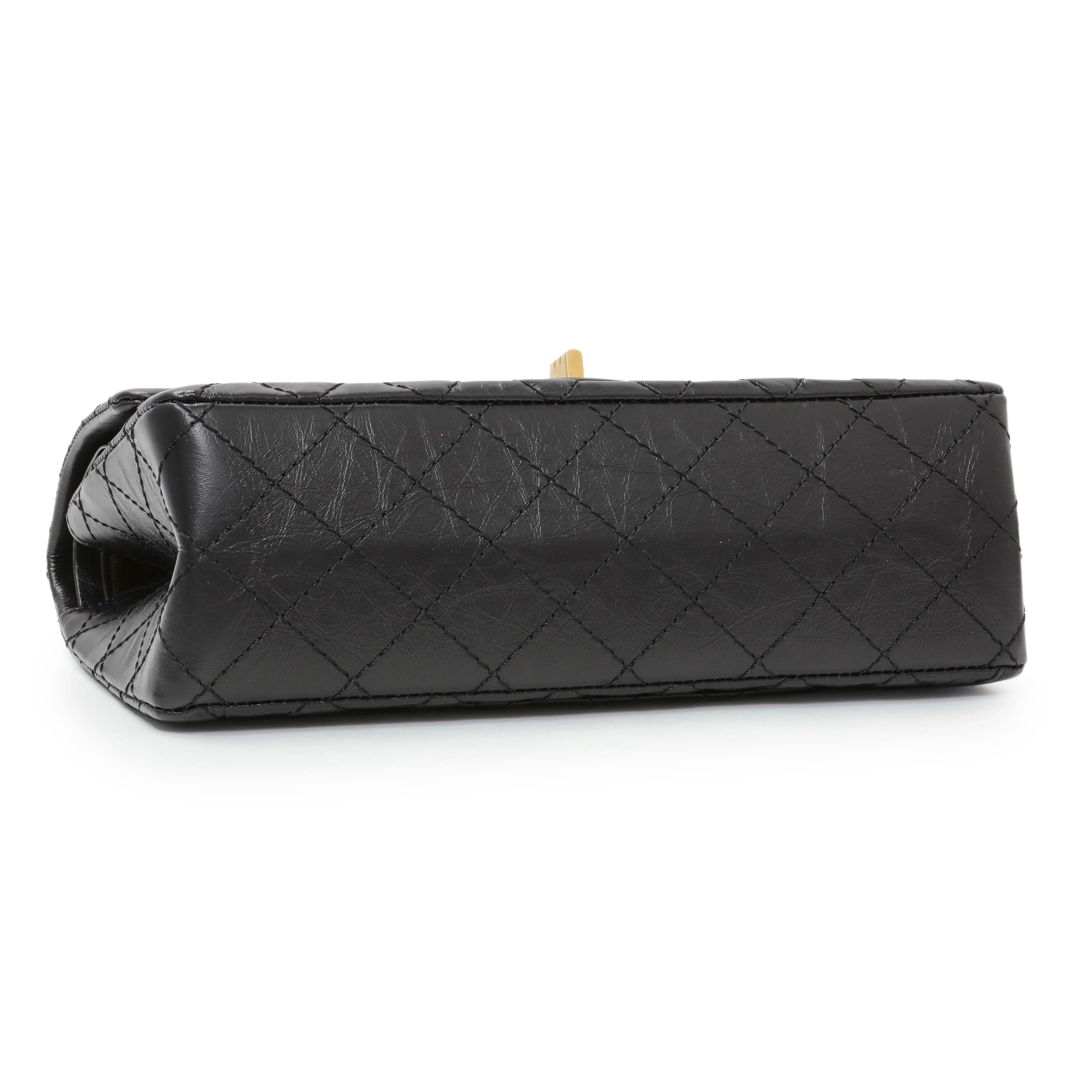 Chanel Black Quilted Aged Calfskin 2.55 Reissue Flap 225 - Image 3