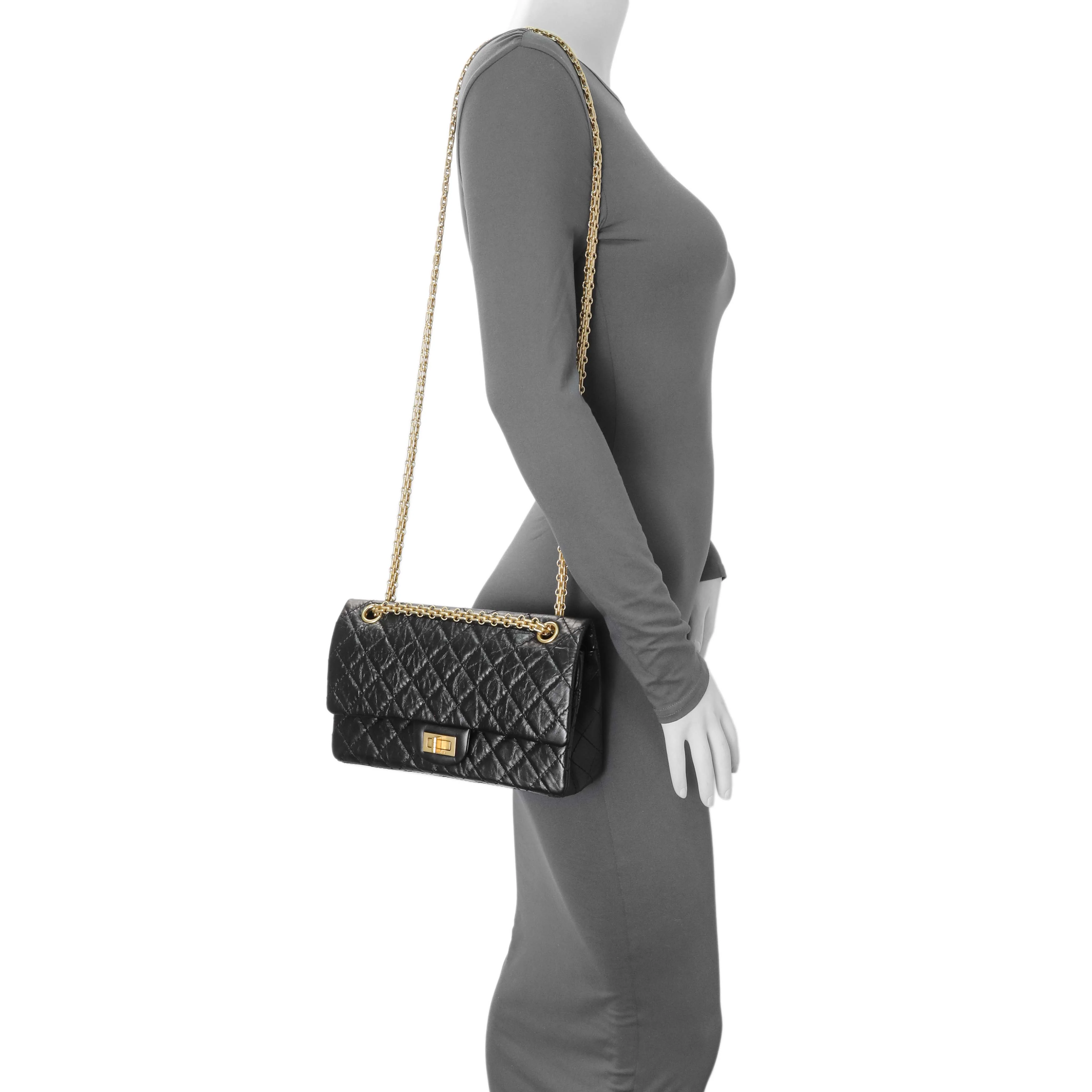 Chanel Black Quilted Aged Calfskin 2.55 Reissue Flap 225 - Image 7