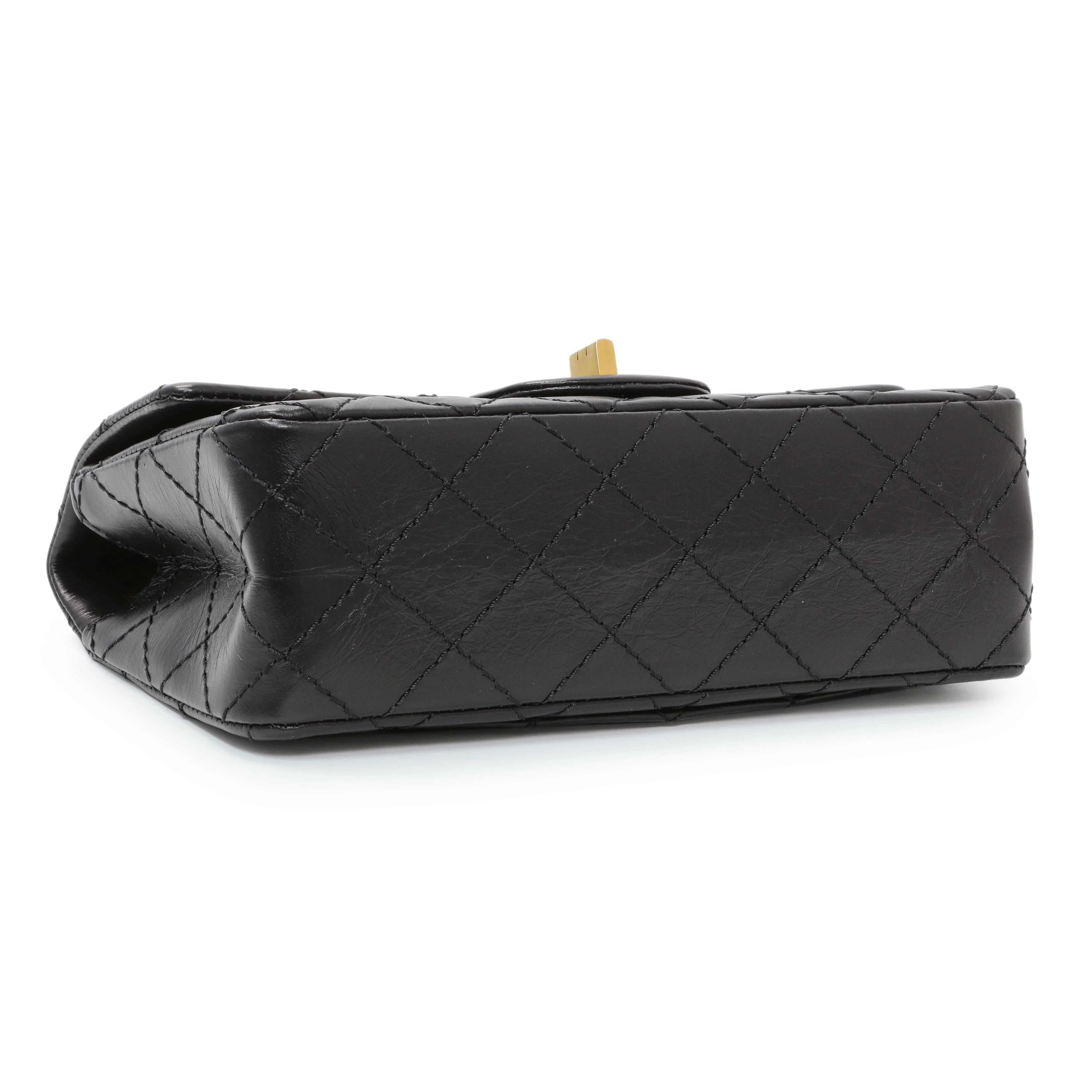 Chanel Black Quilted Aged Calfskin 2.55 Reissue Flap 224 - Image 3
