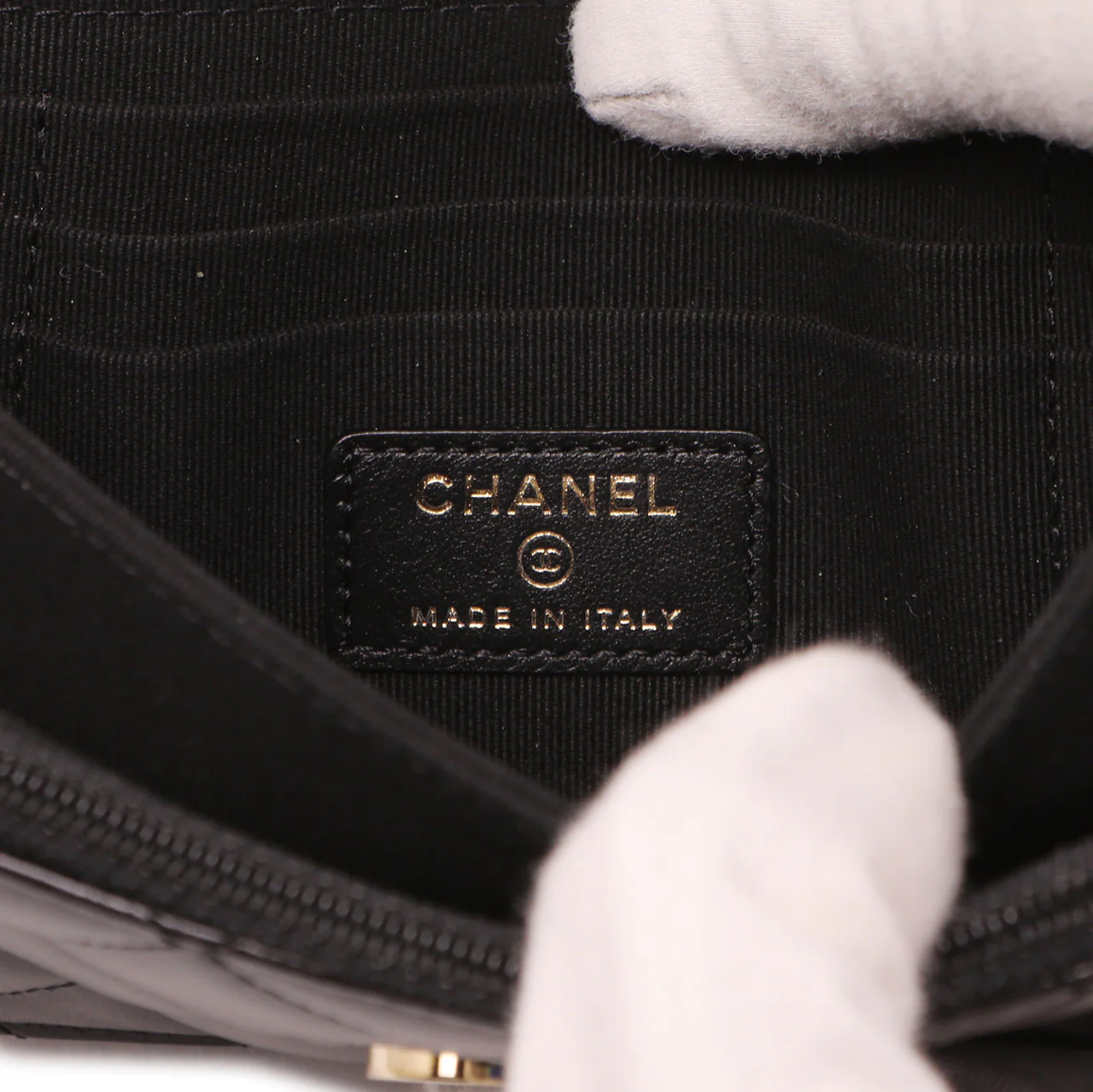 Chanel Black Quilted Calfskin Mini Maxi Pearls Wallet On Chain WOC - Image 6