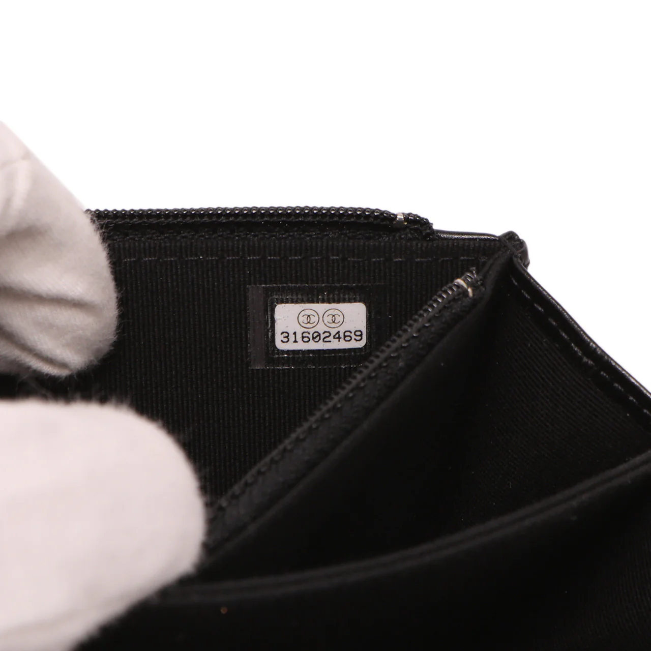 Chanel Black Quilted Calfskin Mini Maxi Pearls Wallet On Chain WOC - Image 7