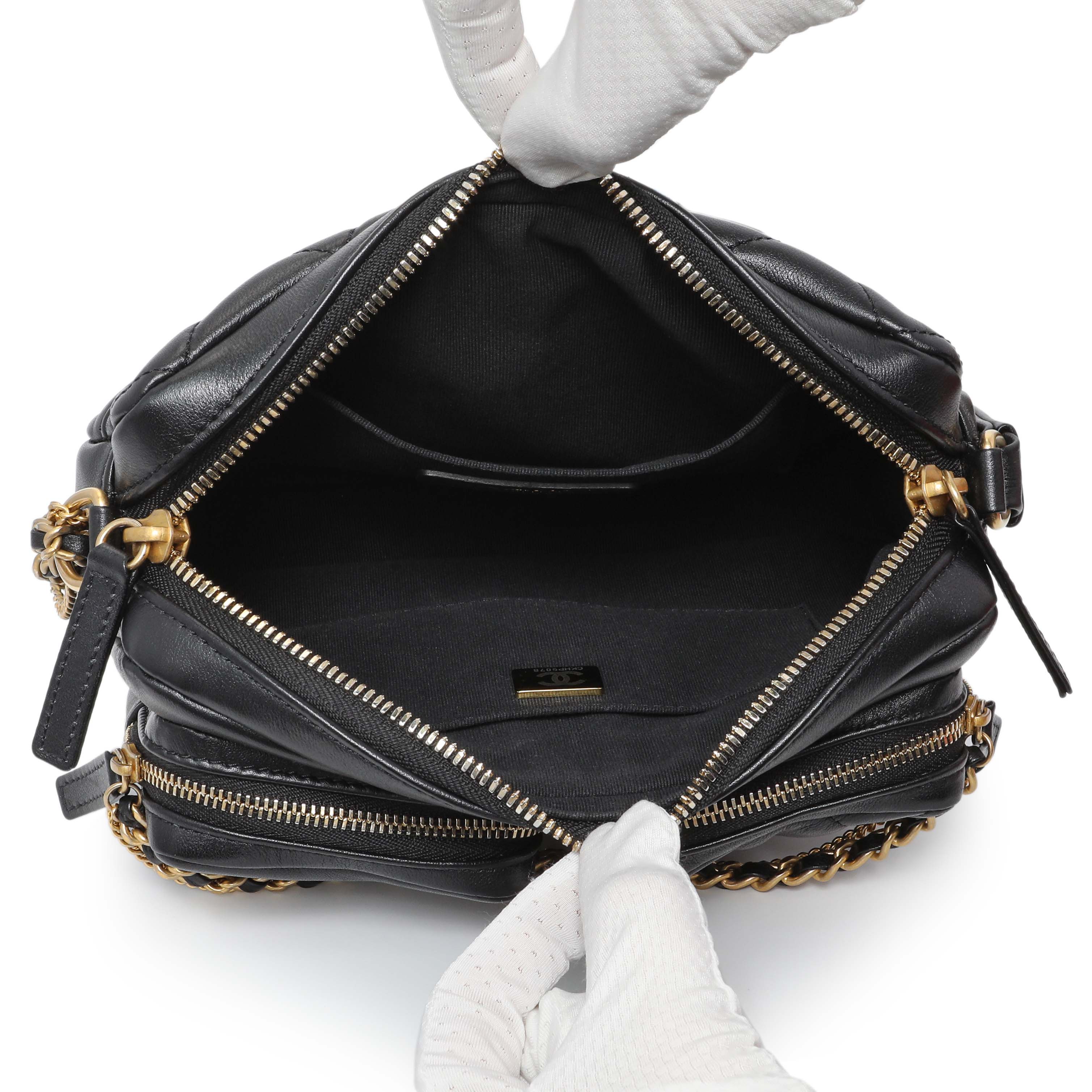 Chanel Black Quilted Calfskin Small Camera Case - Image 10