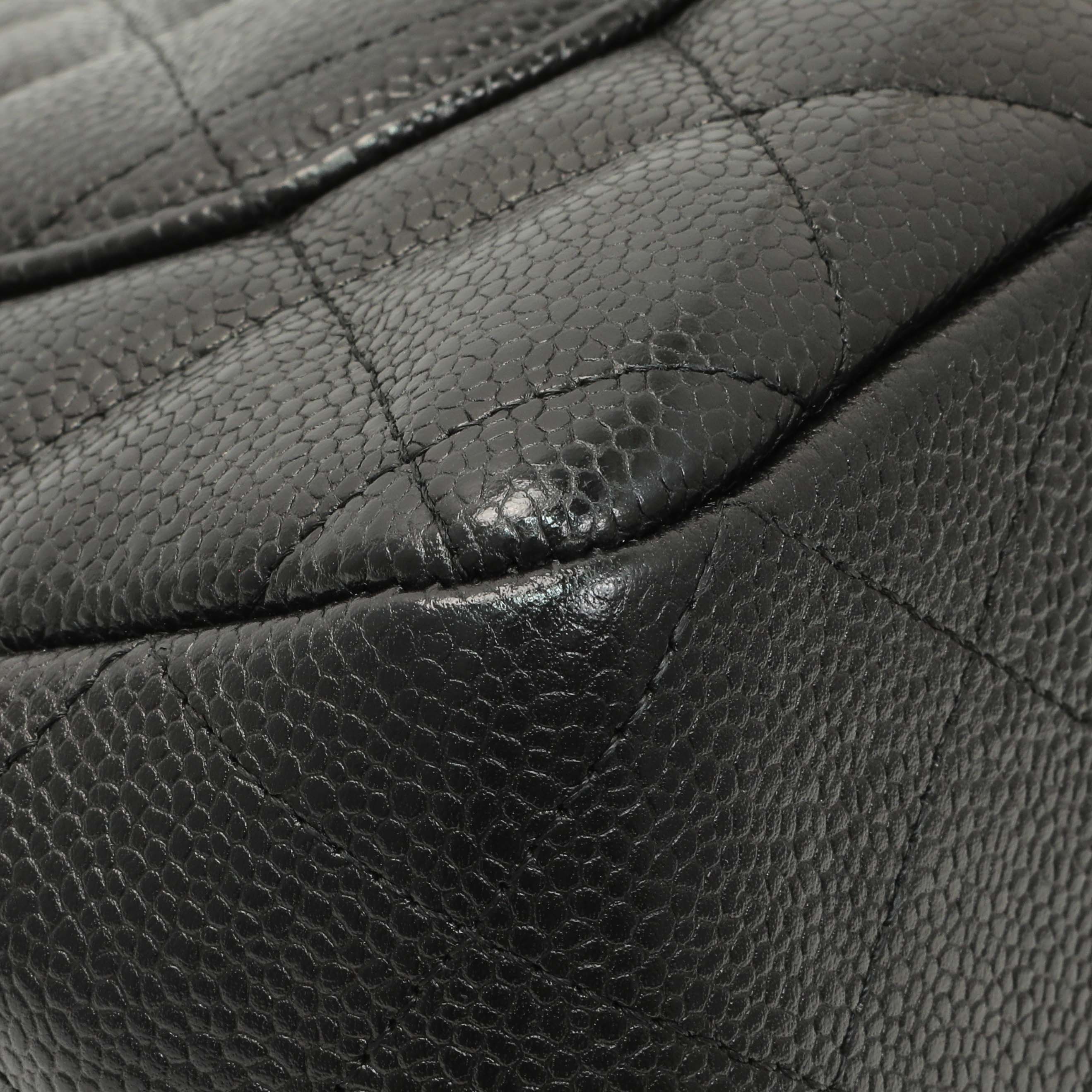 Chanel Black Quilted Caviar Jumbo Single Flap - Image 6