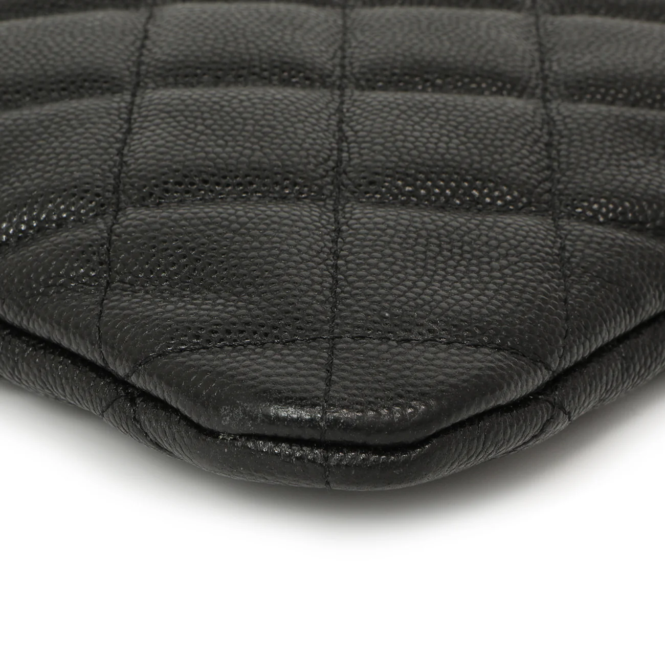 Chanel Black Quilted Caviar Large Cosmetic Case - Image 8
