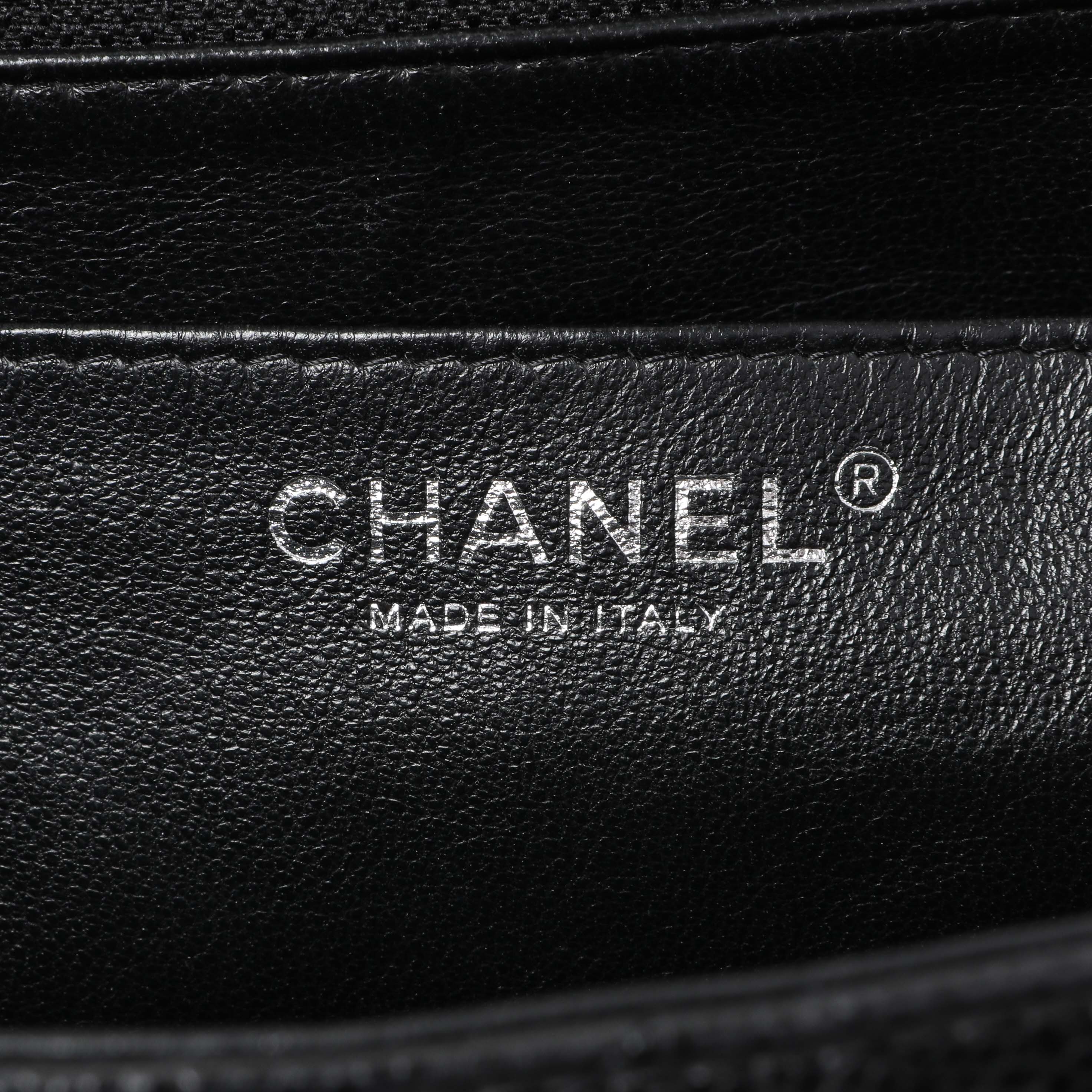 Chanel Black Quilted Caviar Maxi Single Flap - Image 9