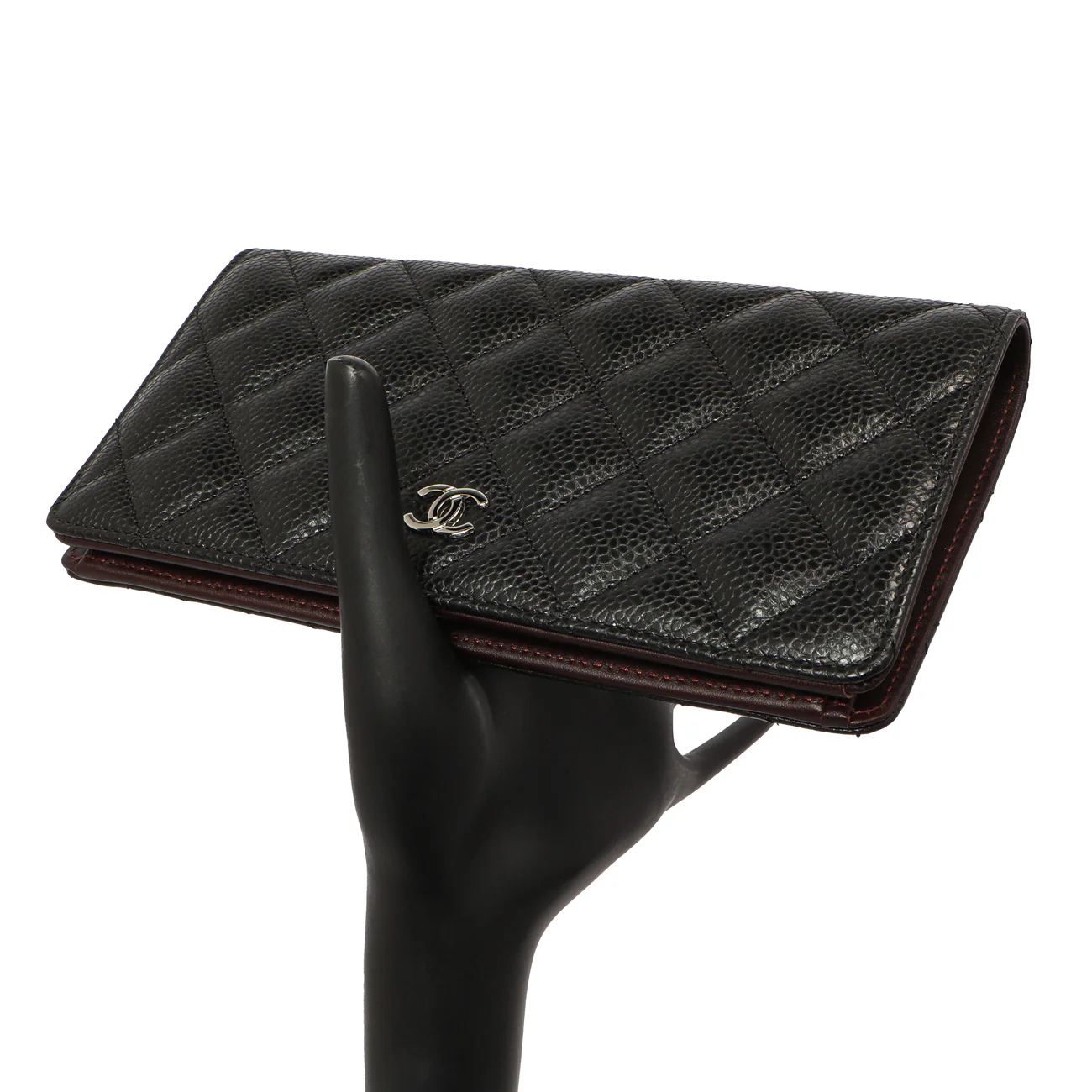 Chanel Black Quilted Caviar Yen Wallet - Image 7