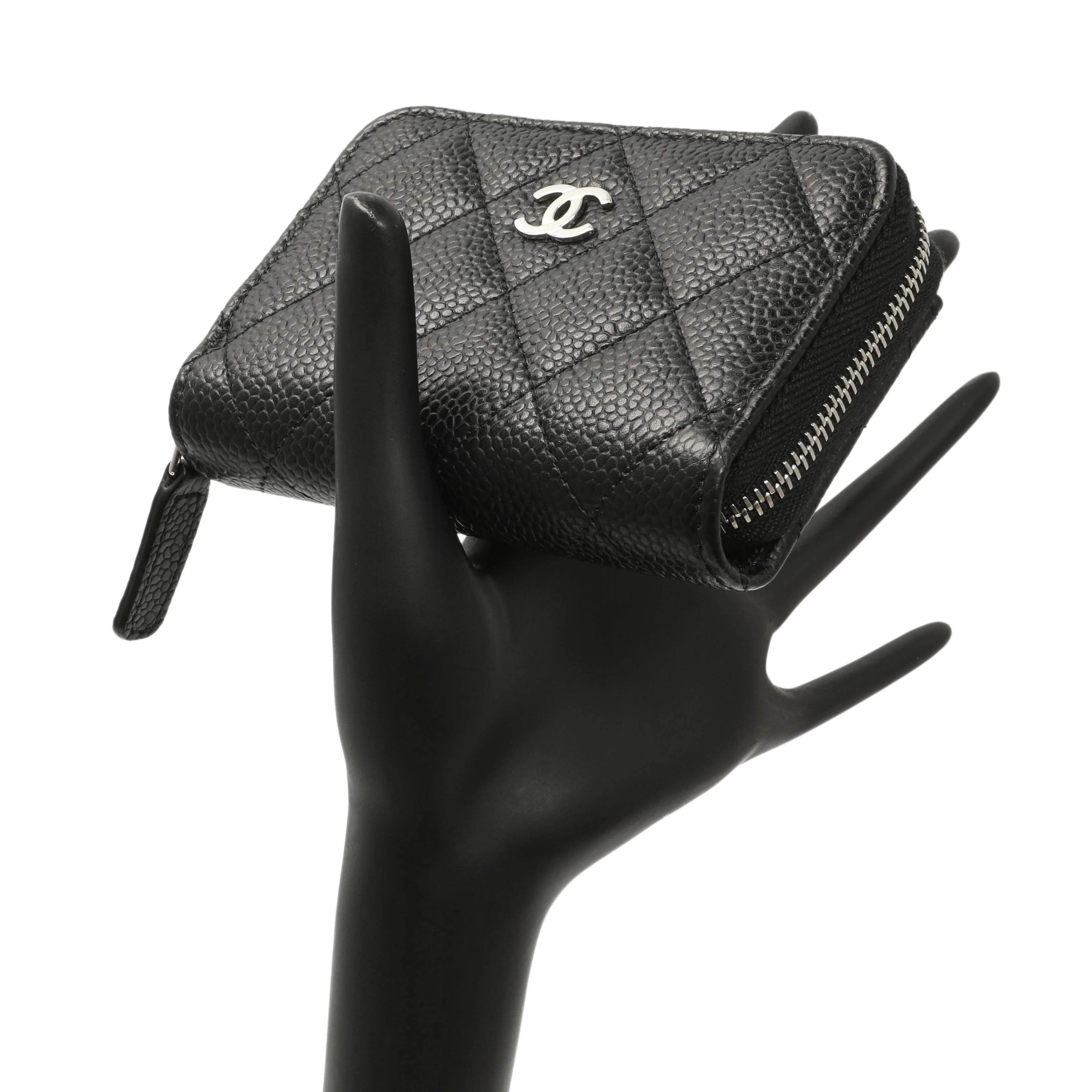 Chanel Black Quilted Caviar Zip Coin Purse - Image 7