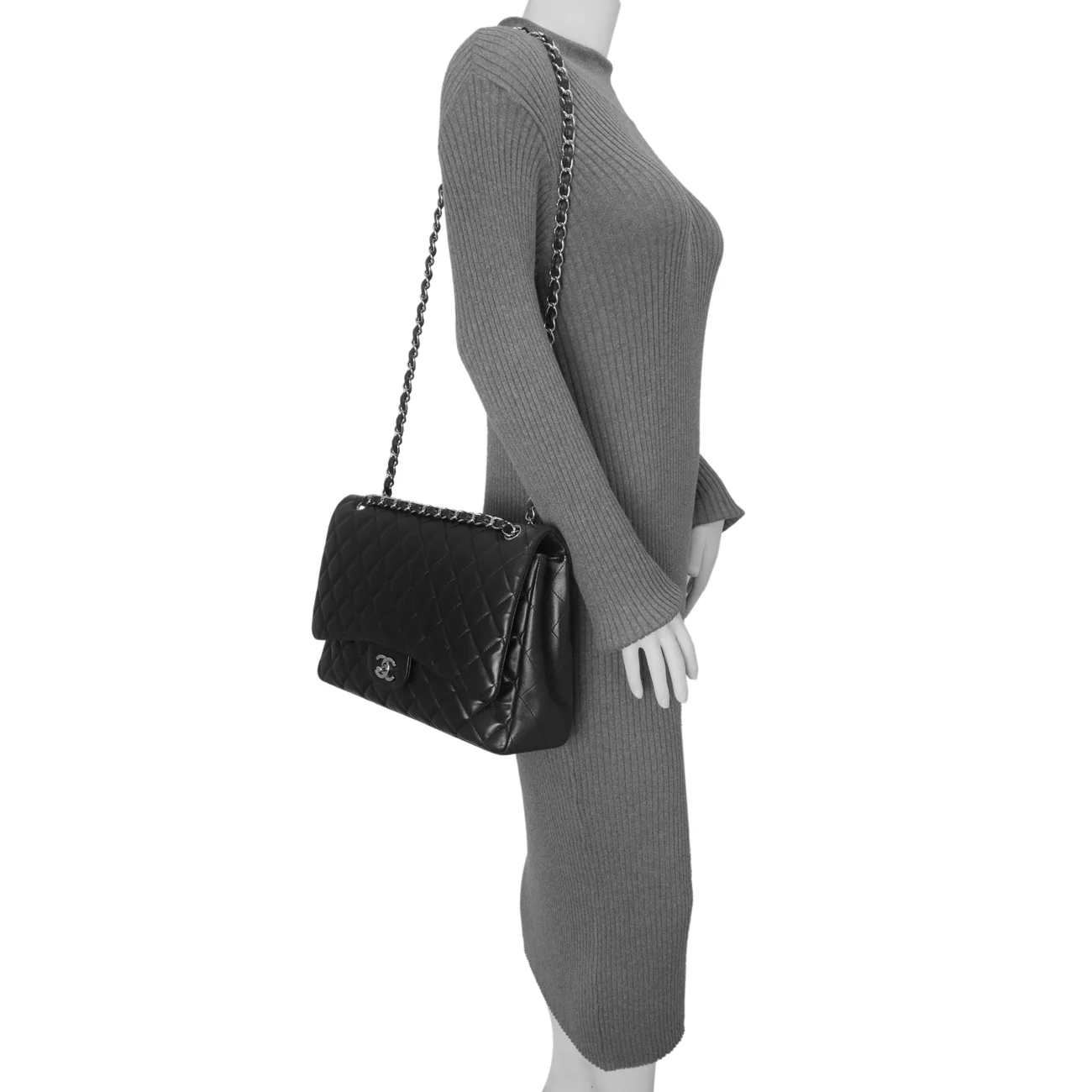 Chanel Black Quilted Lambskin Maxi Single Flap - Image 8