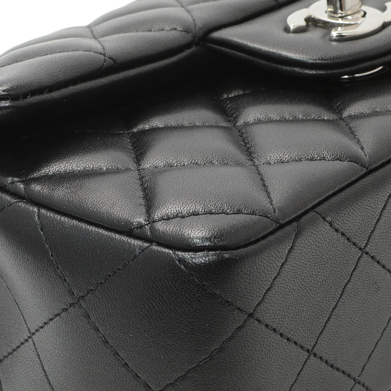 Chanel Black Quilted Lambskin Mini Rectangular Flap - Image 4