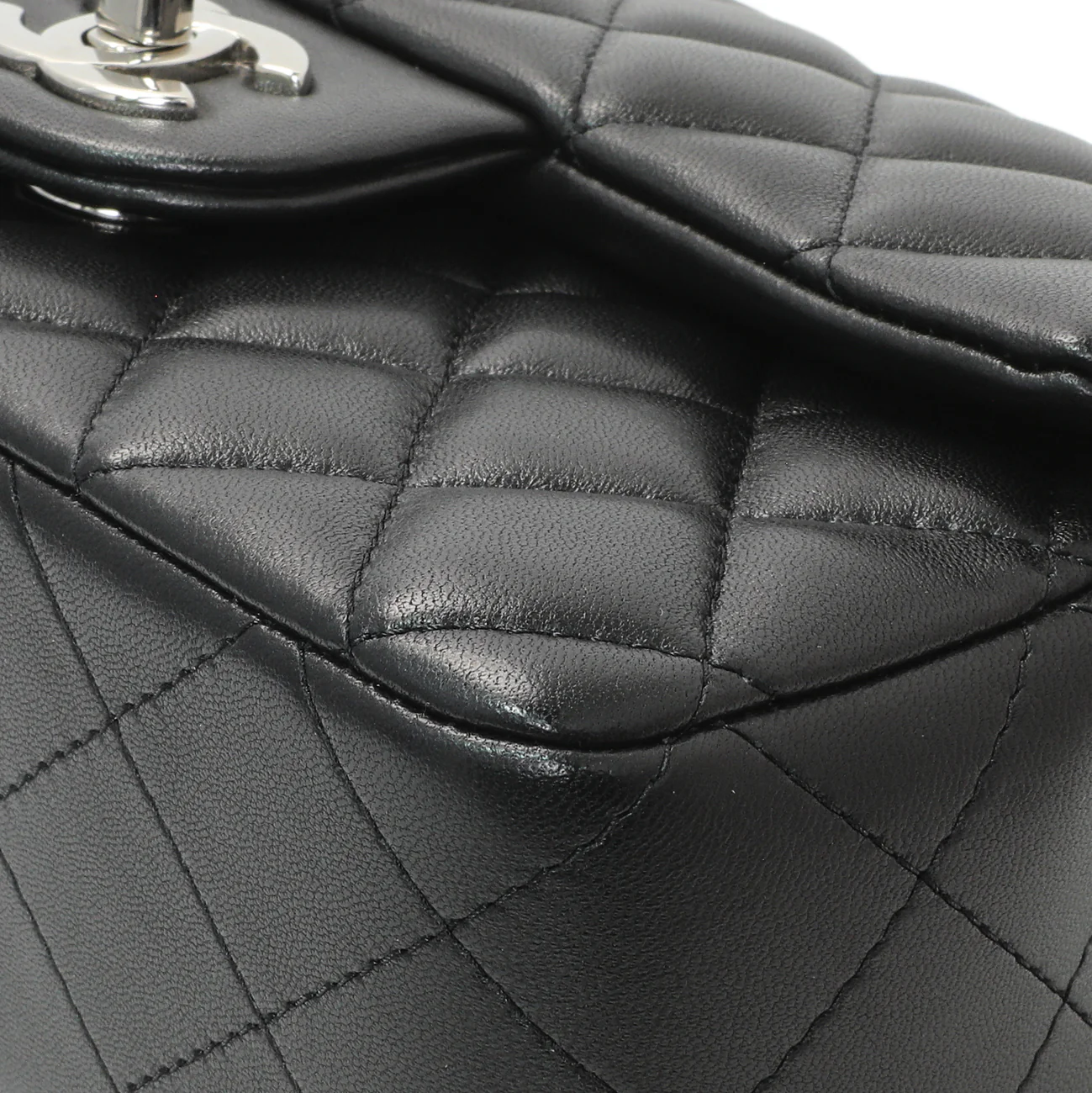 Chanel Black Quilted Lambskin Mini Rectangular Flap - Image 5