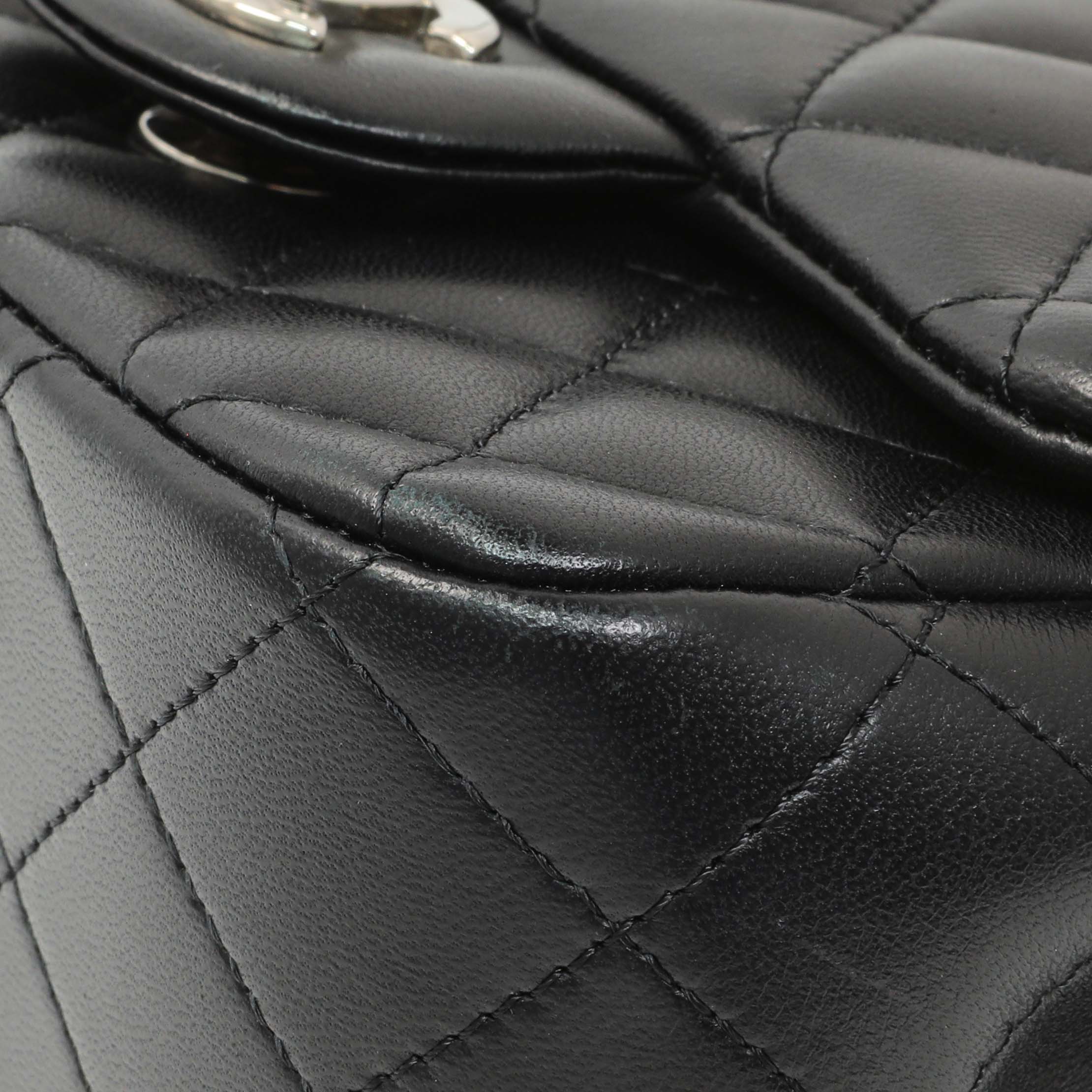 Chanel Black Quilted Lambskin Mini Square Flap - Image 5