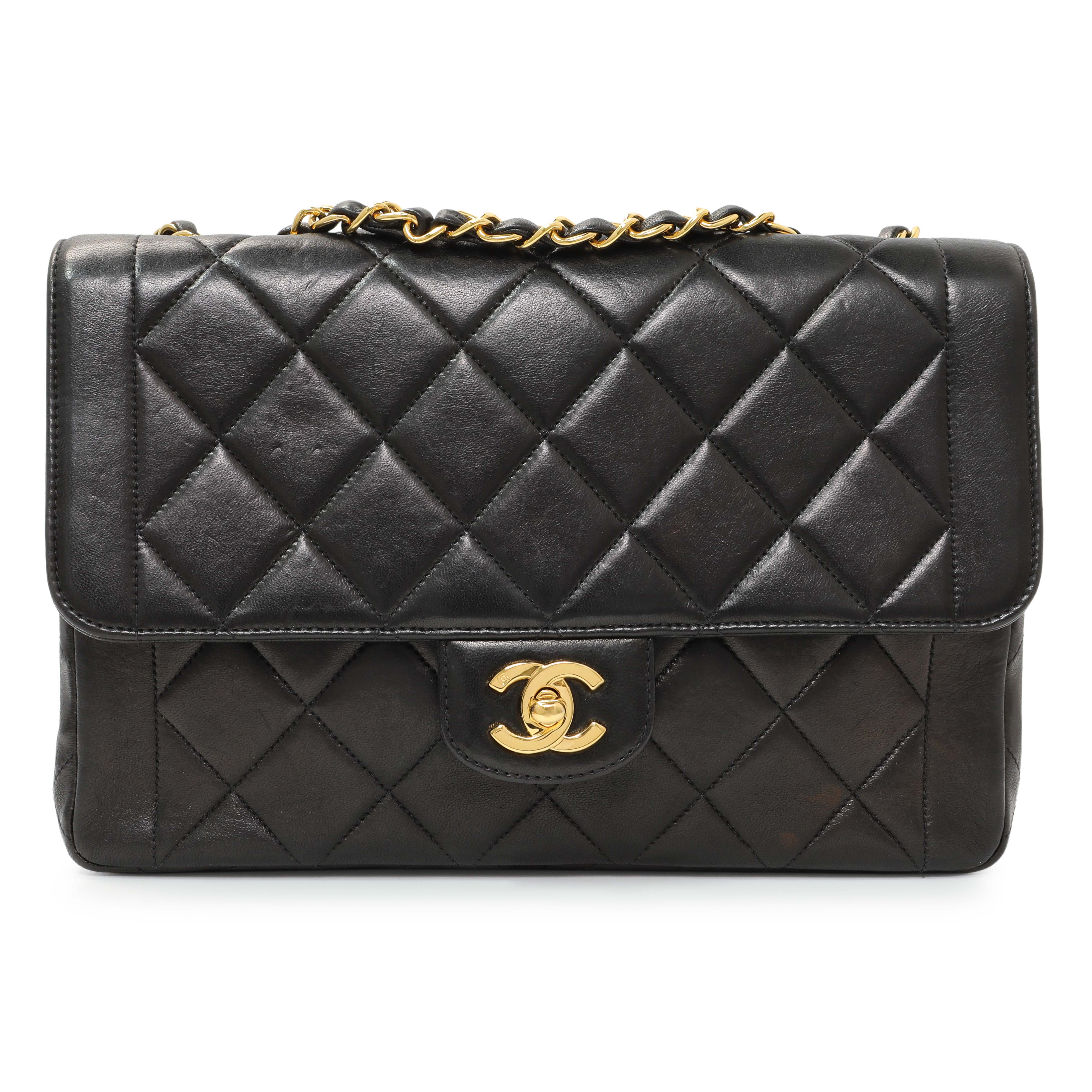 Chanel Black Quilted Lambskin Vintage CC Chain Flap