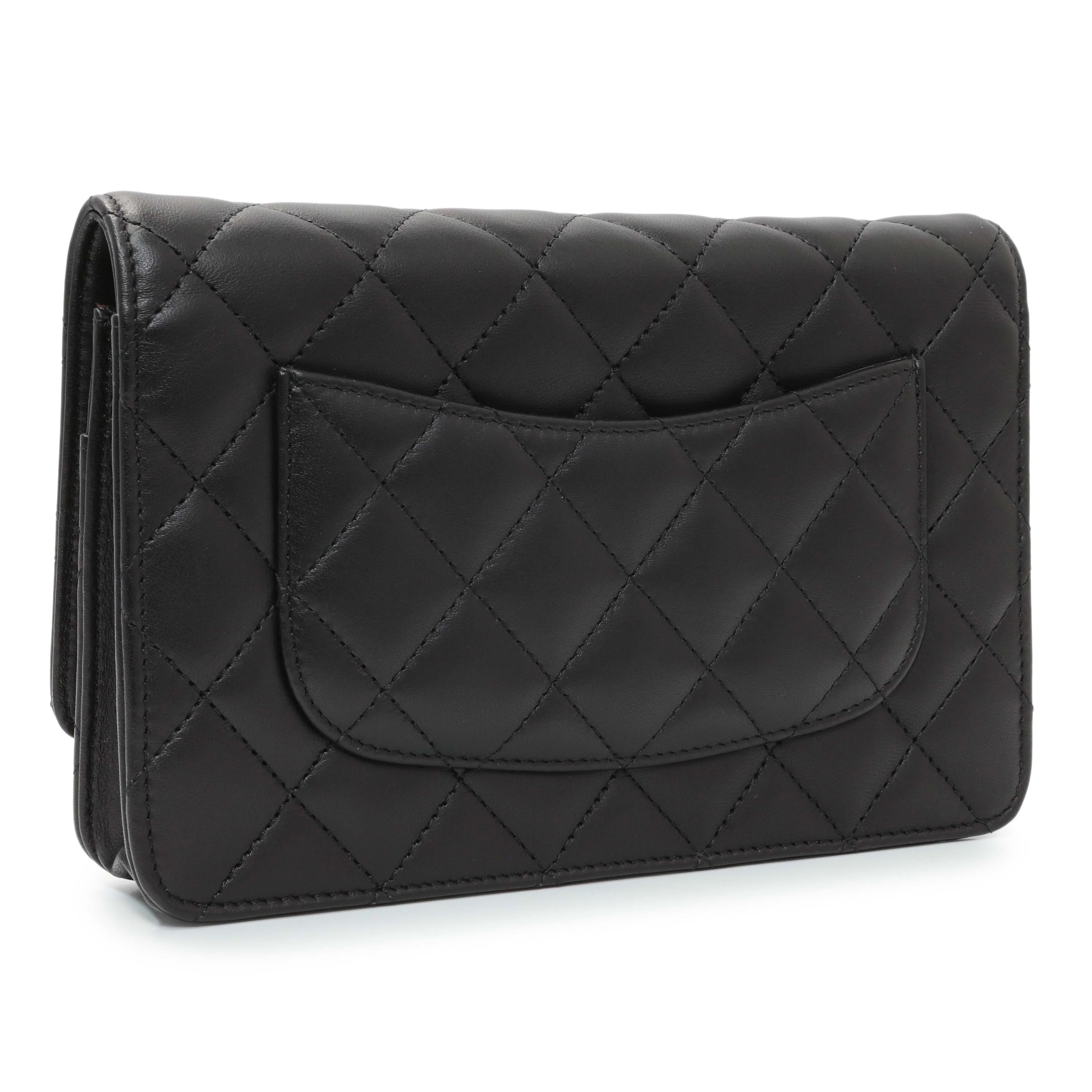 Chanel Black Quilted Lambskin Wallet on Chain - Image 2
