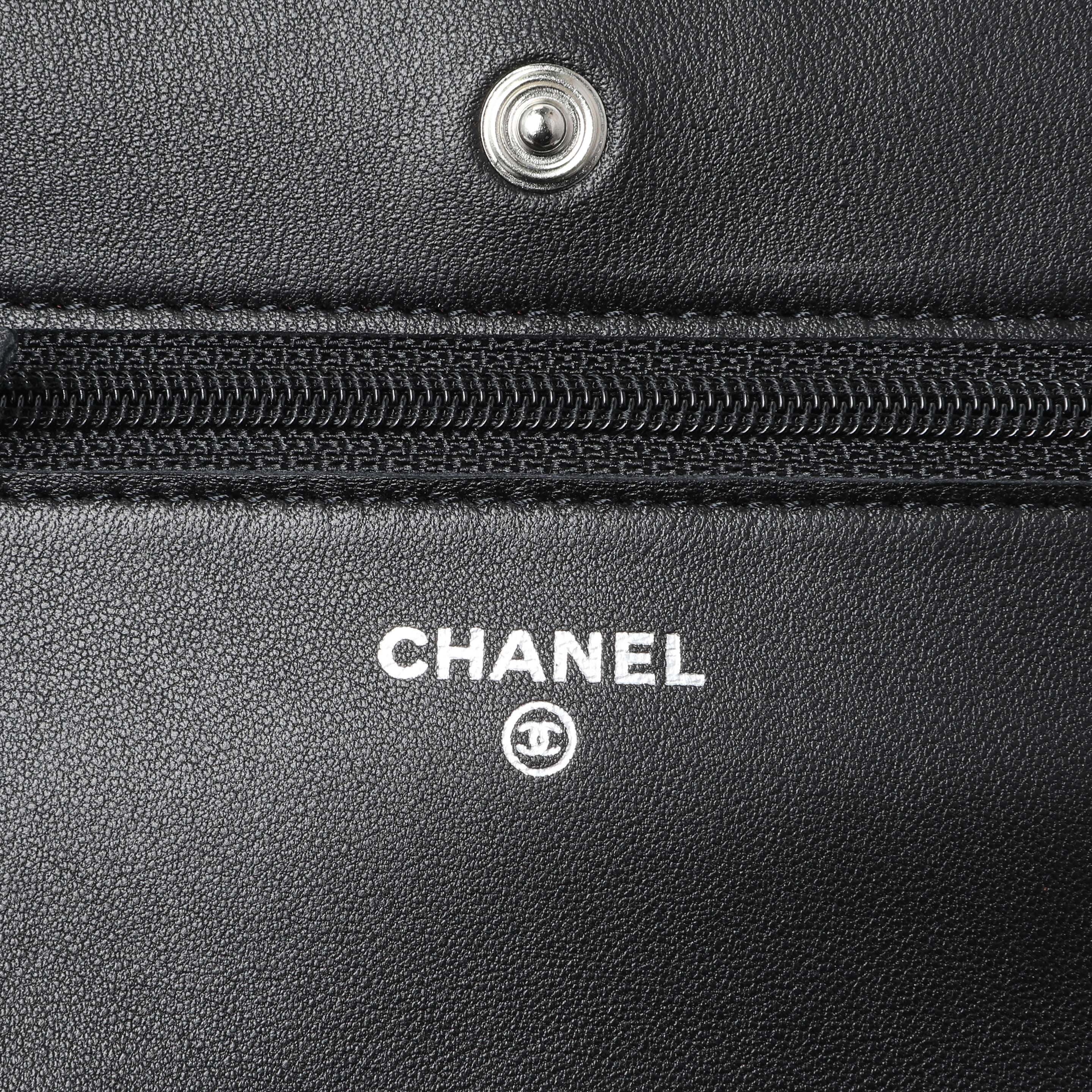 Chanel Black Quilted Lambskin Wallet on Chain - Image 5