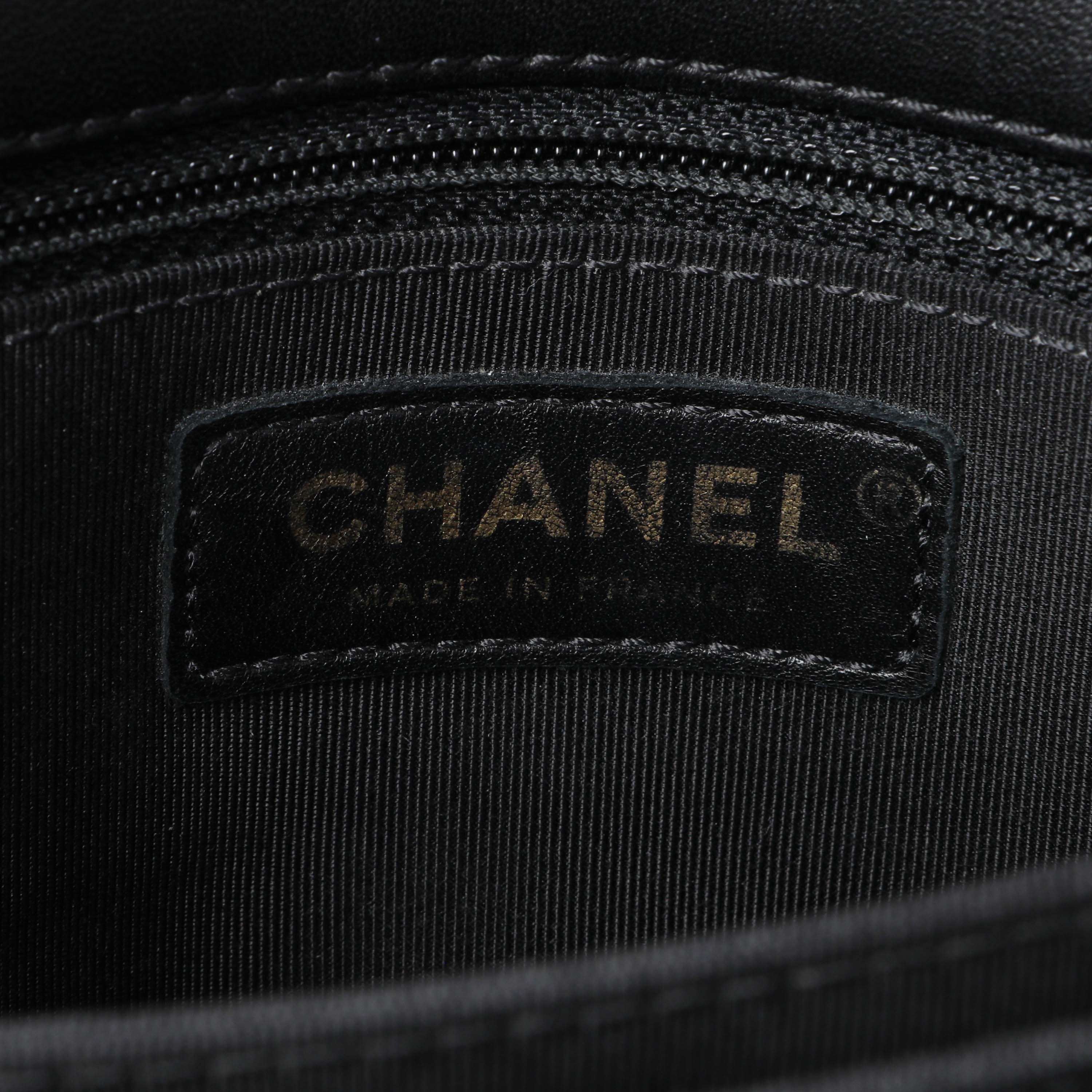 Chanel Black Quilted Patent Pagoda Accordion Flap - Image 5
