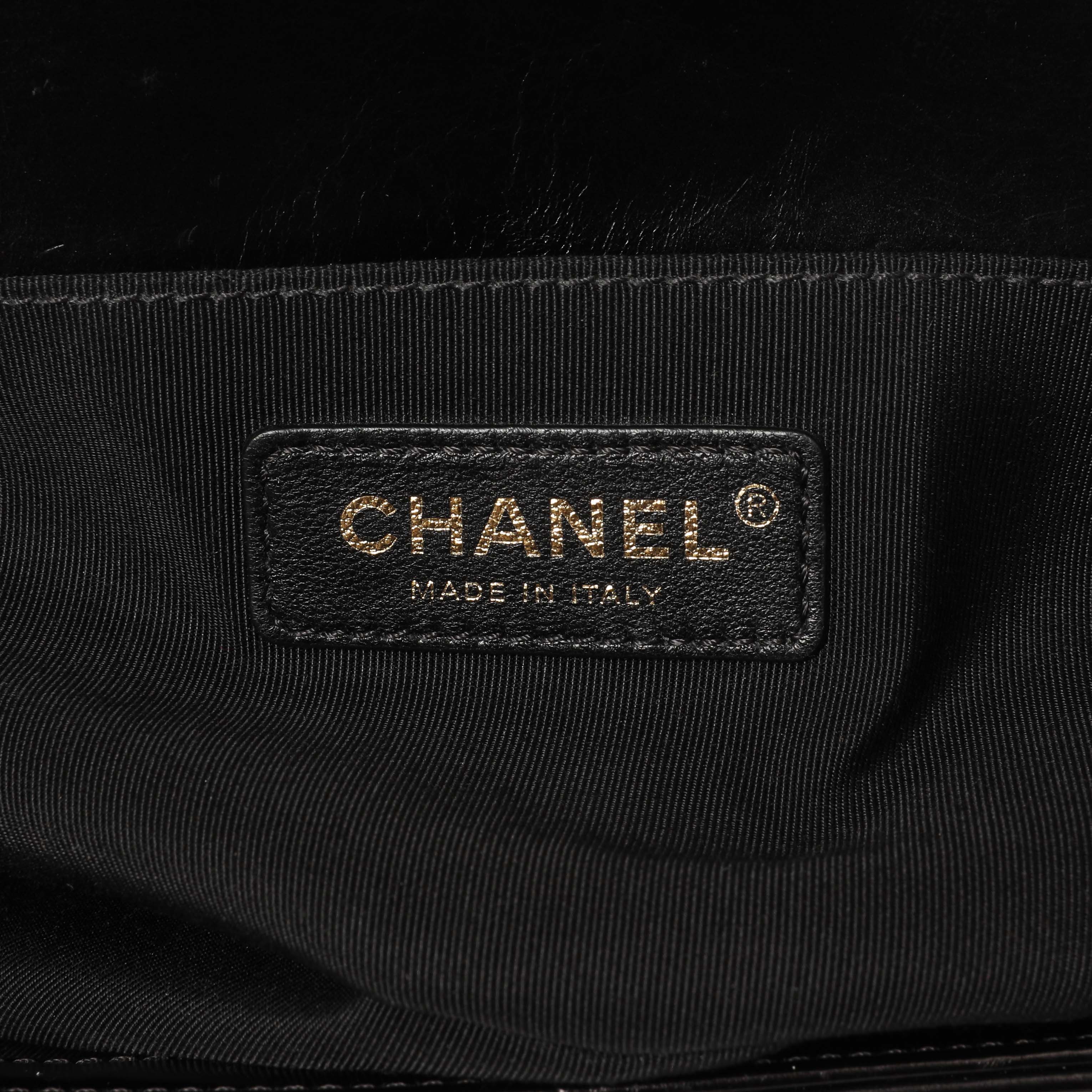 Chanel Black Shearling Medium Boy Bag - Image 10