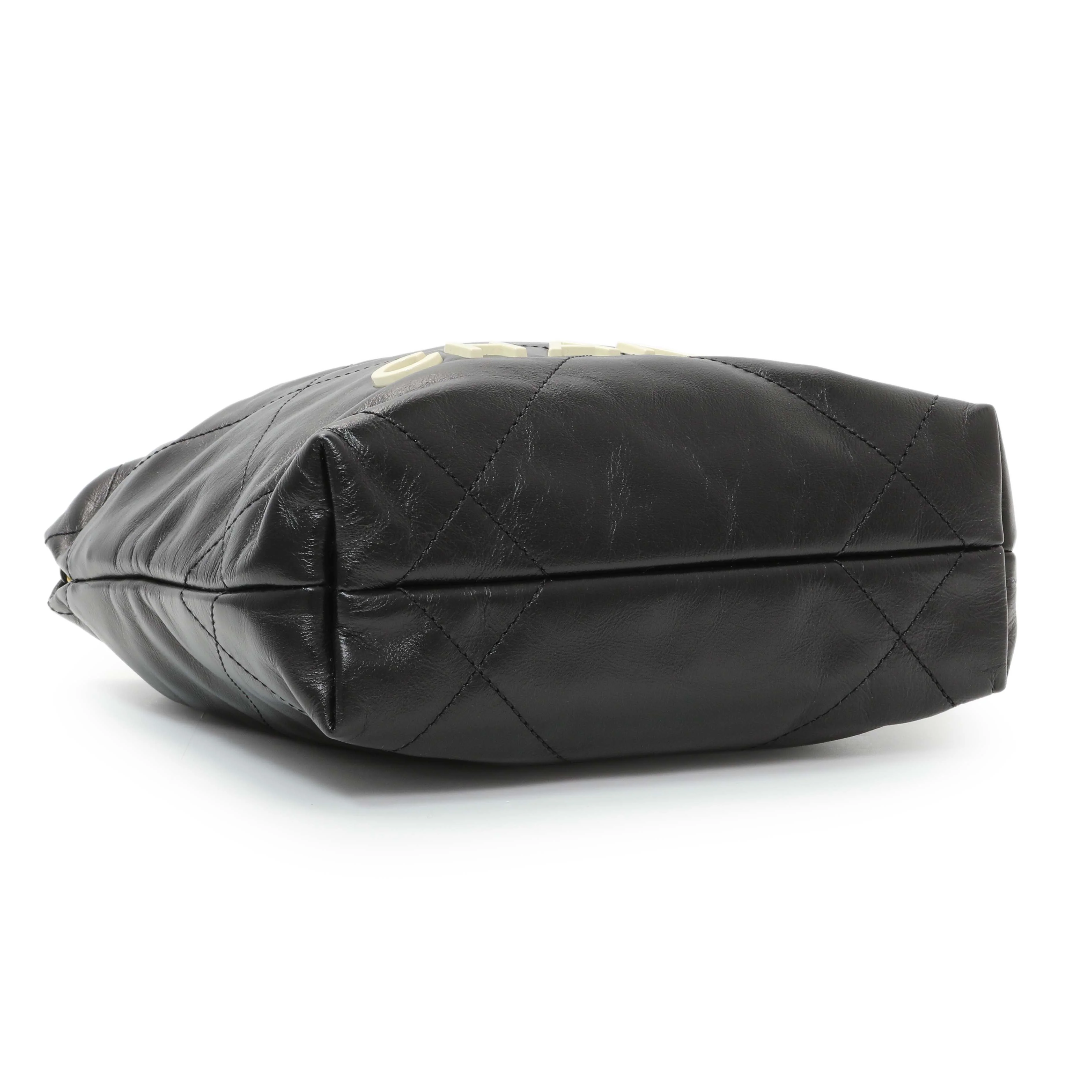 Chanel Black Shiny Calfskin Quilted Mini Chanel 22 - Image 3