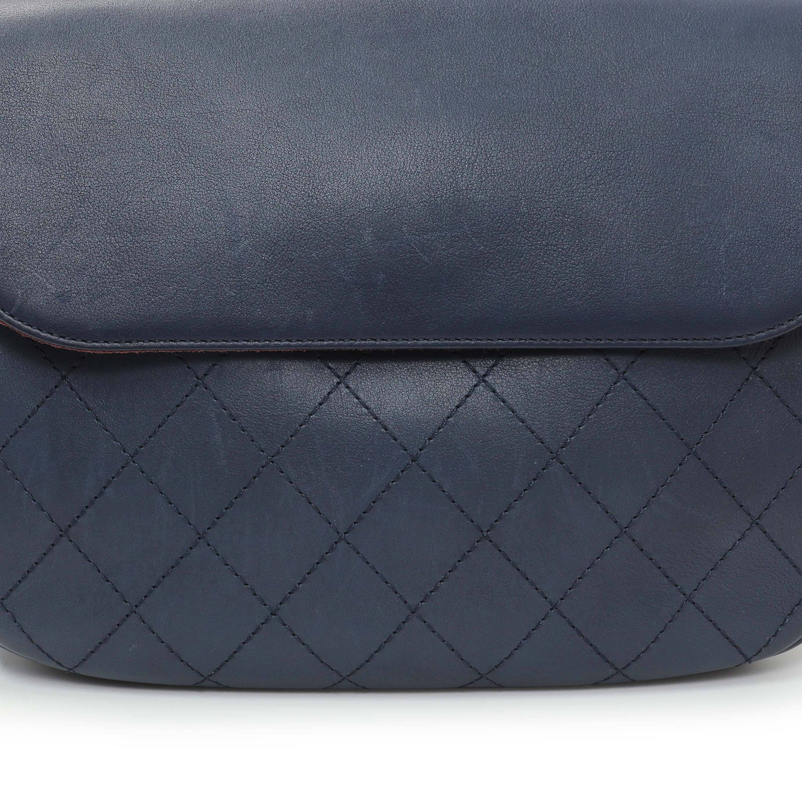 Chanel Blue Calfskin Stitched Messenger Flap Bag - Image 11