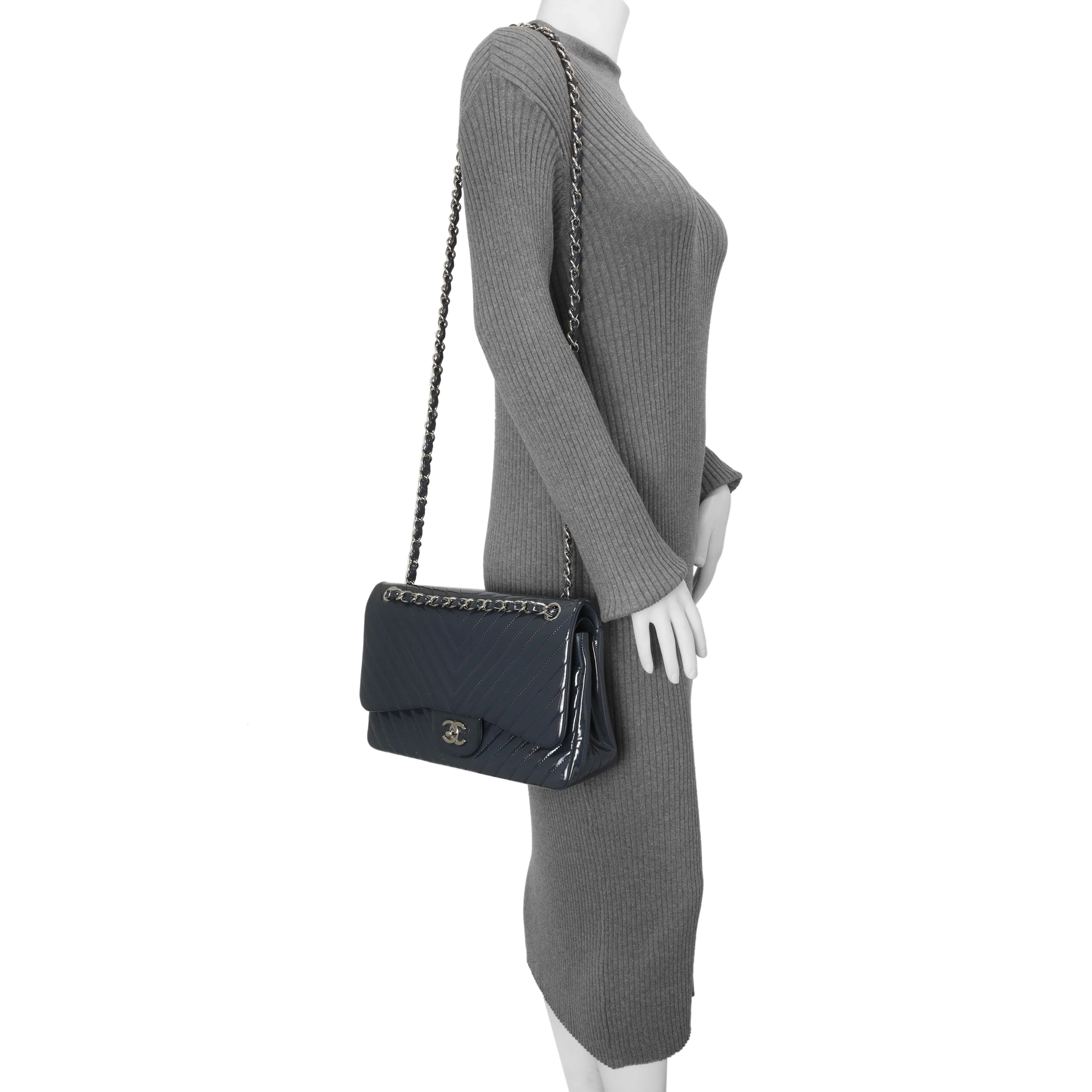 Chanel Blue Chevron Quilted Patent Jumbo Classic Double Flap - Image 8