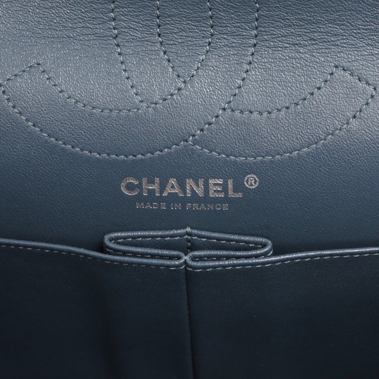 Chanel Blue Quilted Aged Calfskin 2.55 Reissue Double Flap 226 - Image 13