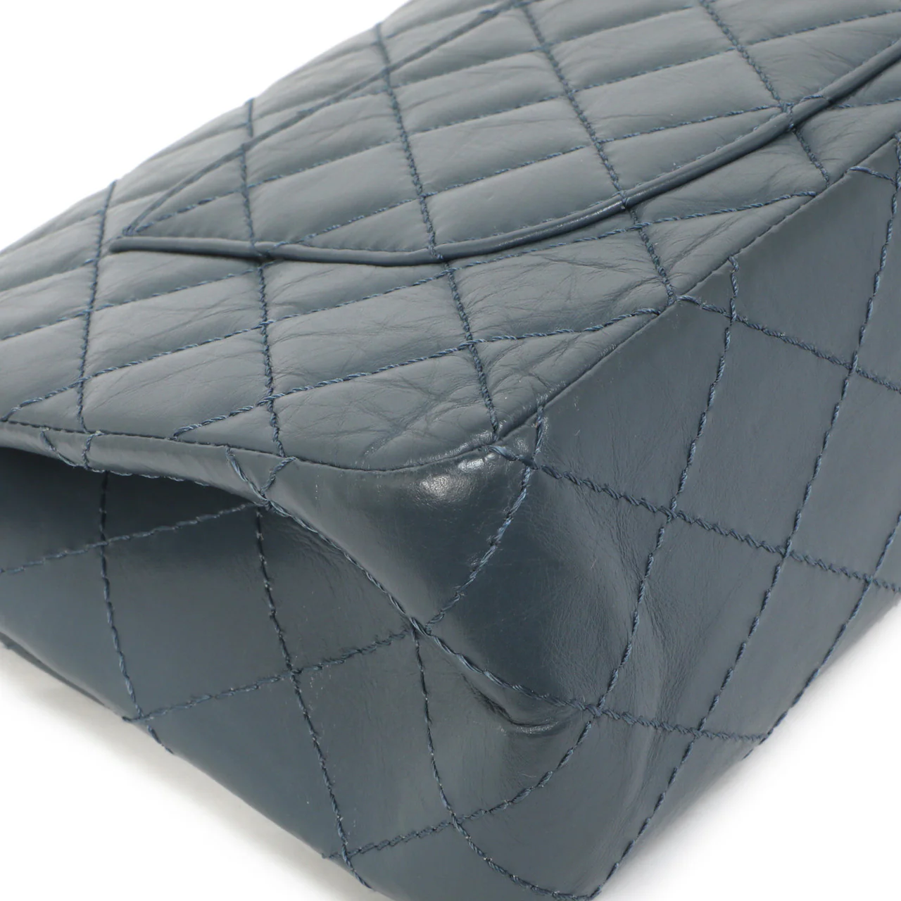 Chanel Blue Quilted Aged Calfskin 2.55 Reissue Double Flap 226 - Image 8
