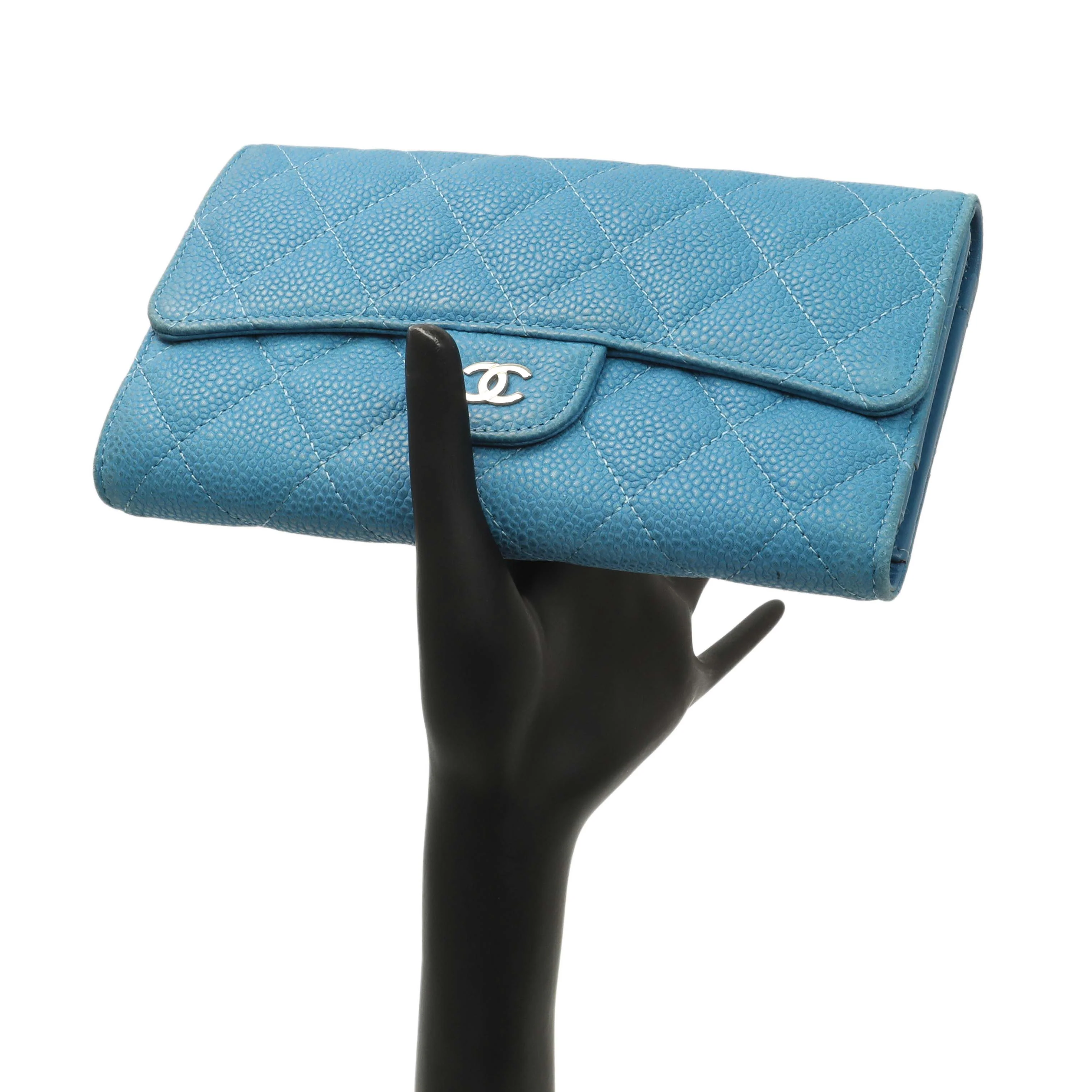 Chanel Blue Quilted Caviar Large Flap Wallet - Image 15