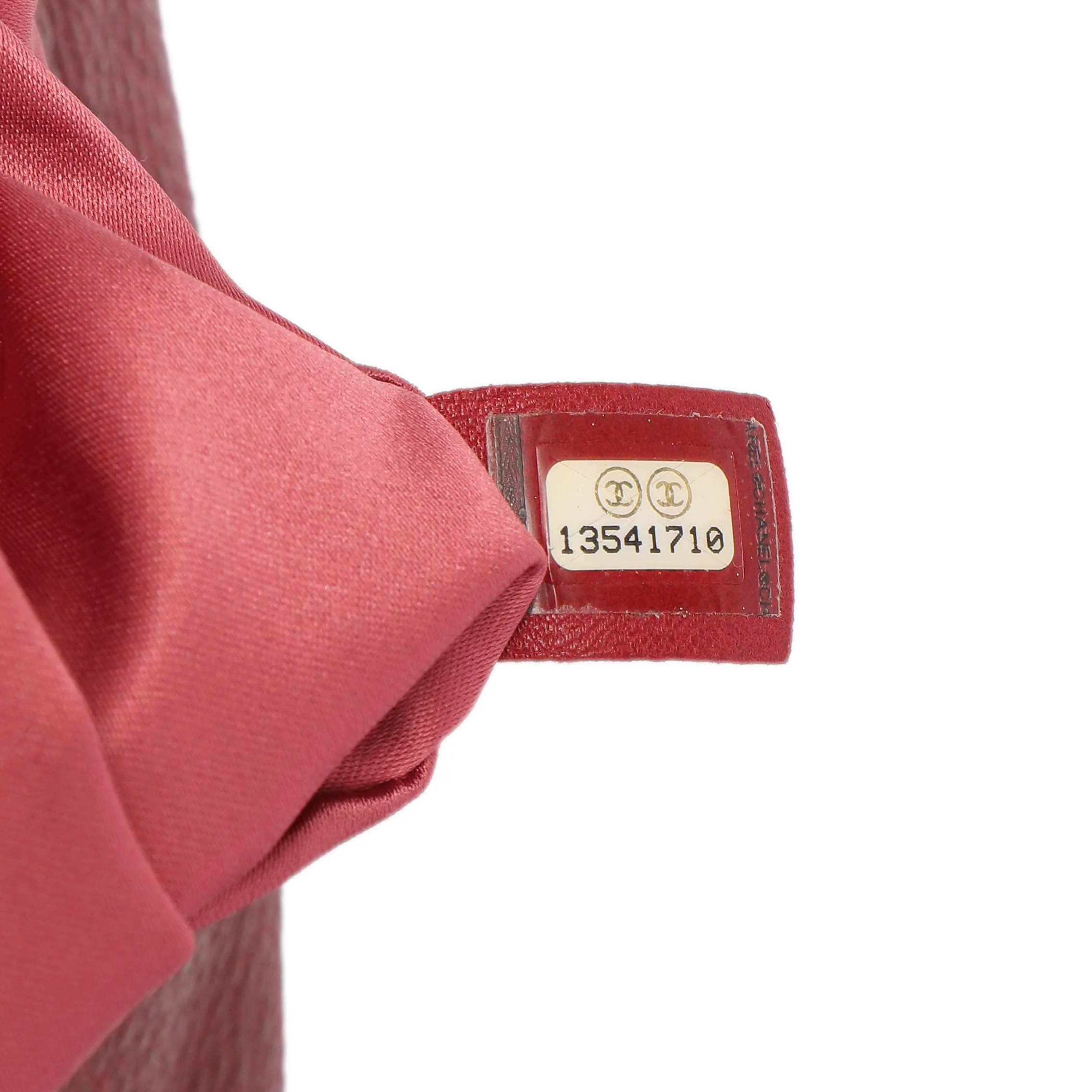 Chanel Burgundy Glazed Calfskin On The Road Flap - Image 10