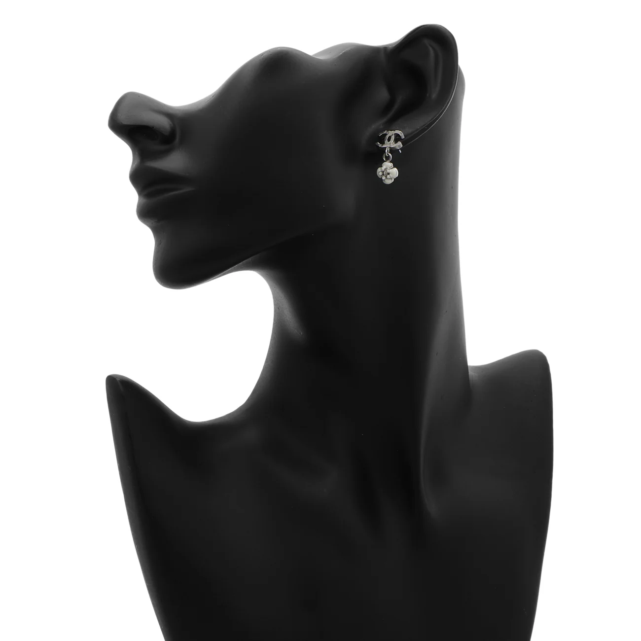 Chanel CC Camellia Drop Earrings - Image 3