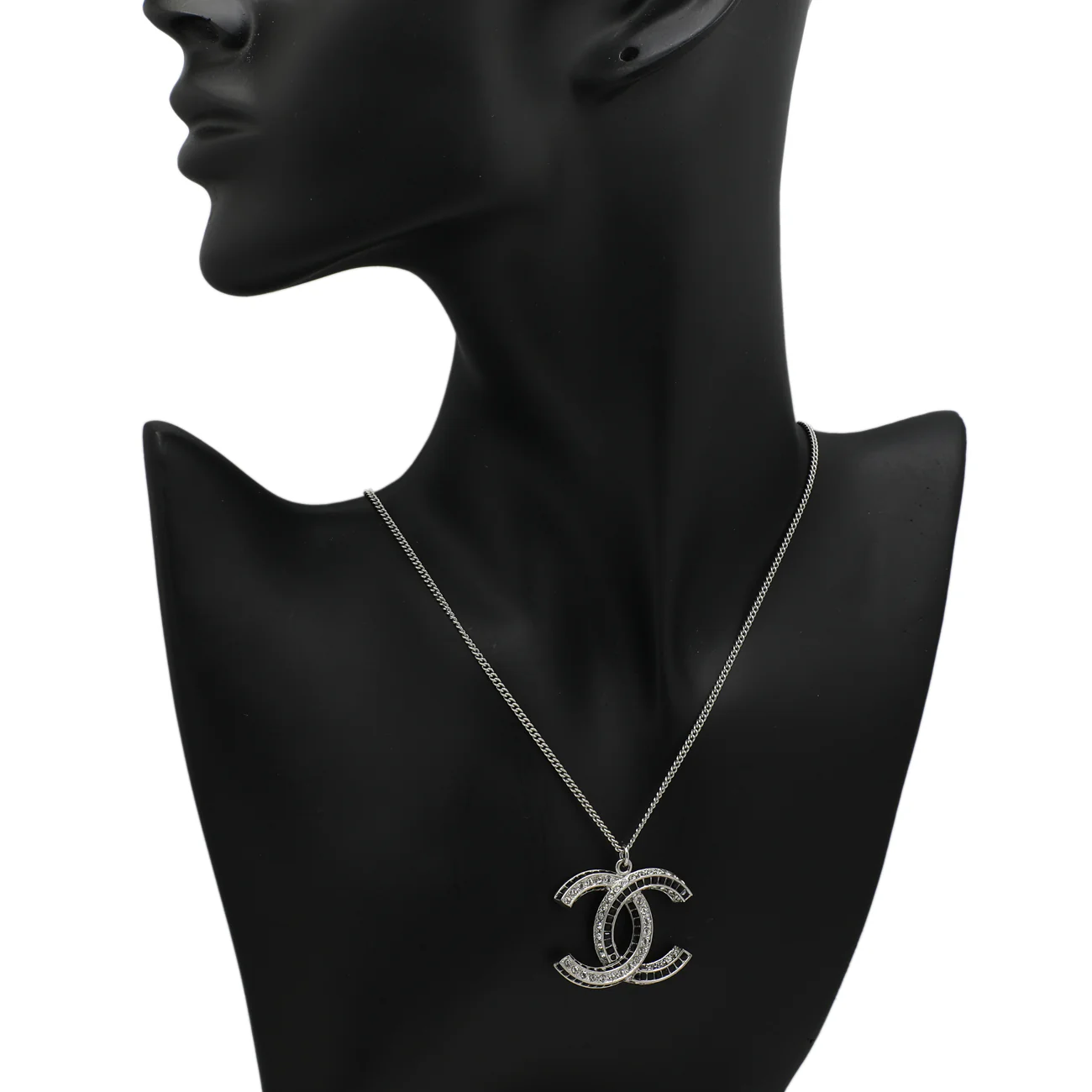 Chanel CC Crystal Pendant Necklace - Image 4