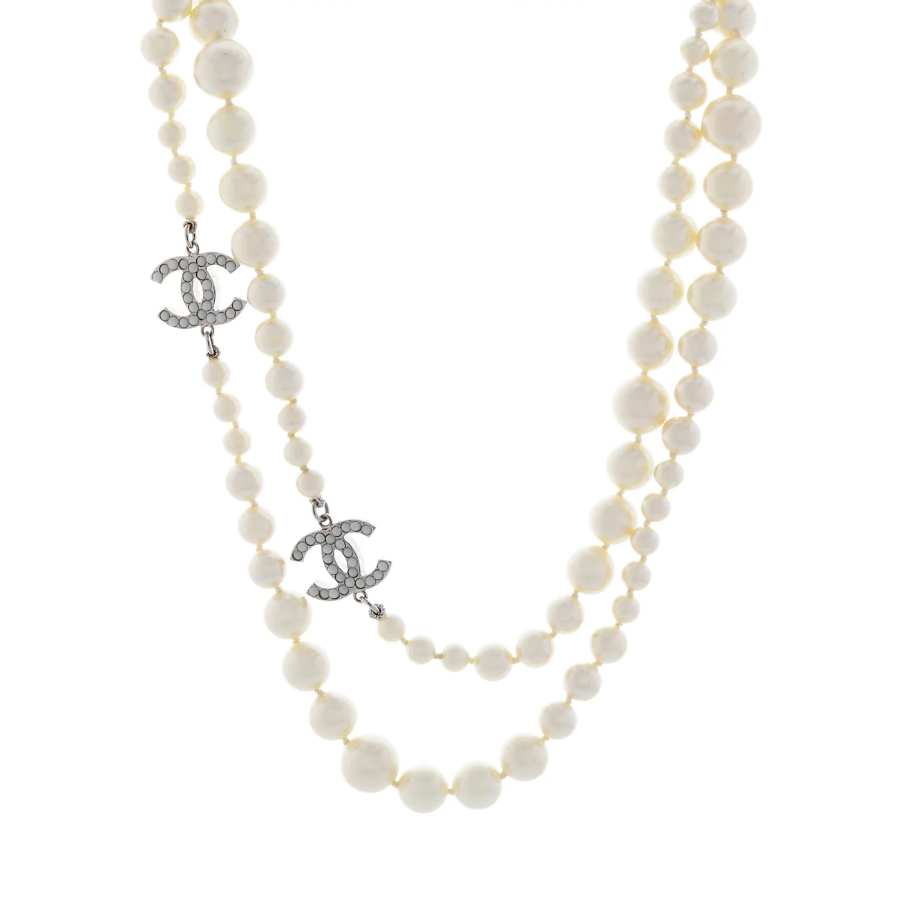 Chanel CC Pearl Necklace