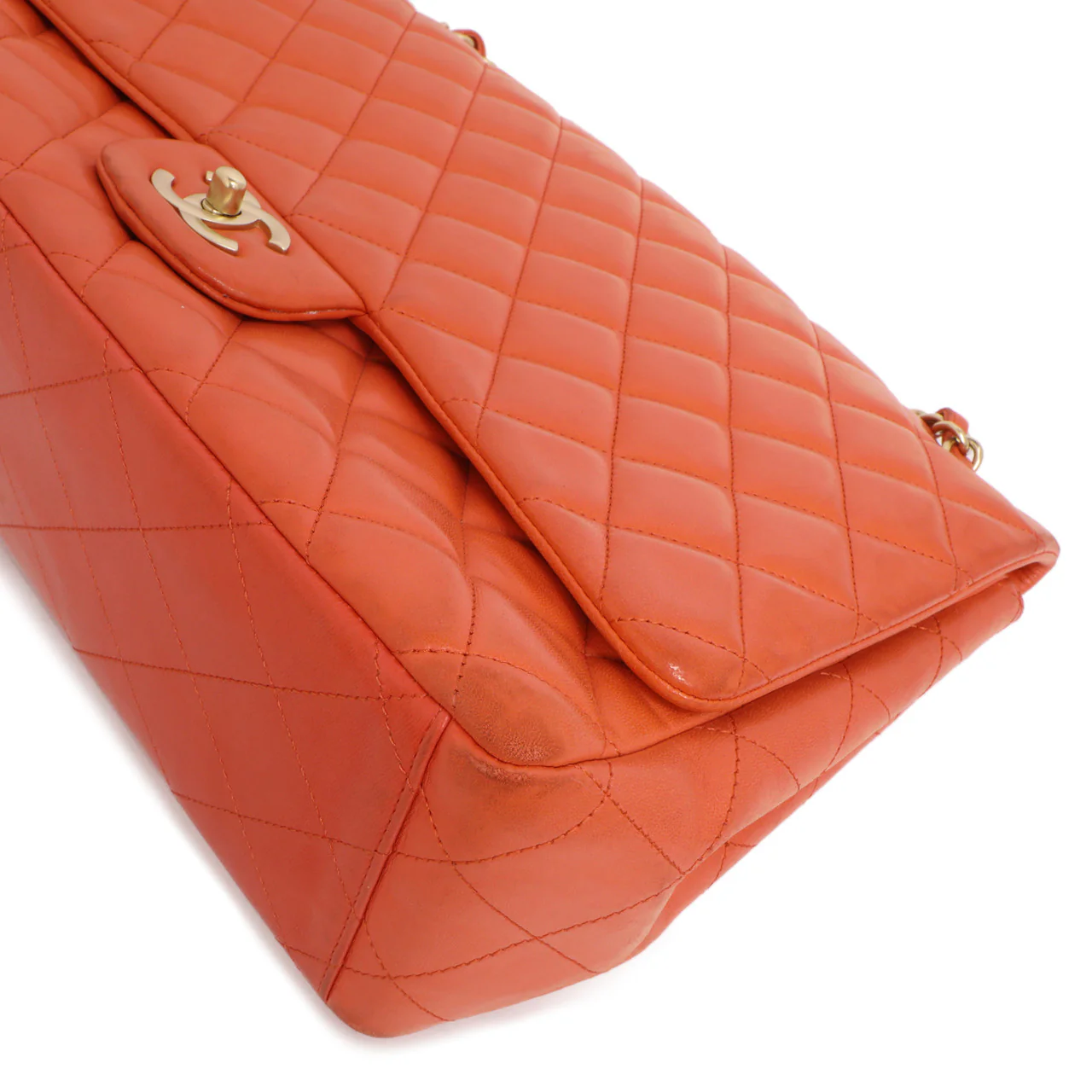 Chanel Coral Quilted Lambskin Maxi Classic Single Flap - Image 5