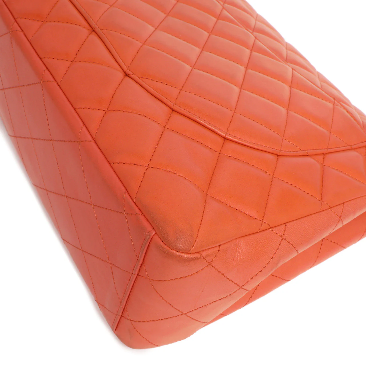 Chanel Coral Quilted Lambskin Maxi Classic Single Flap - Image 7
