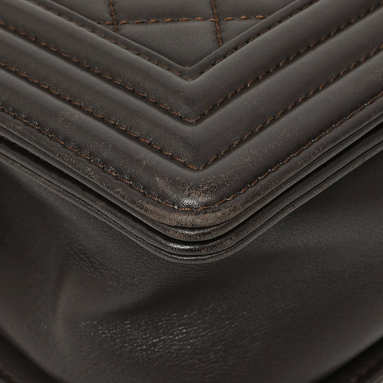 Chanel Dark Brown Quilted Calfskin Medium Boy Bag - Image 5