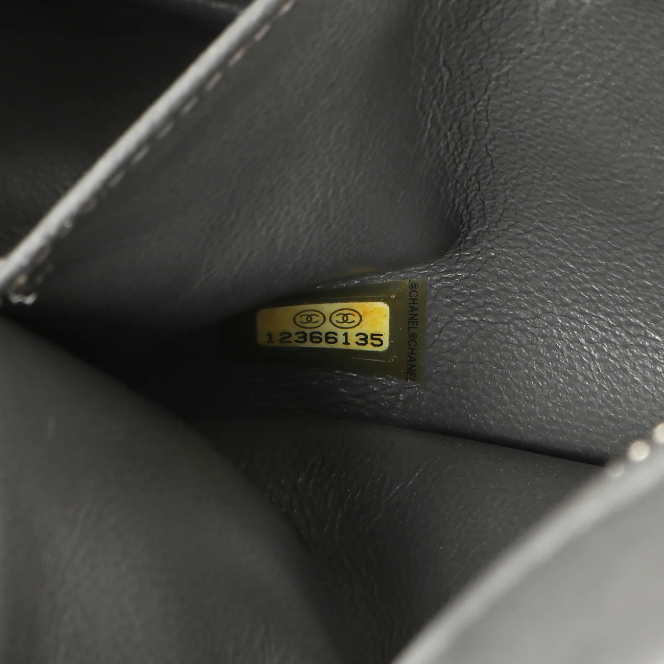 Chanel Grey Aged Calfskin Reissue Camera Bag - Image 11