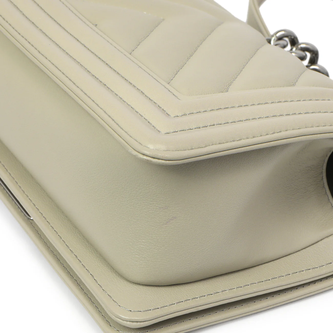 Chanel Grey Chevron Calfskin Small Boy Bag - Image 6