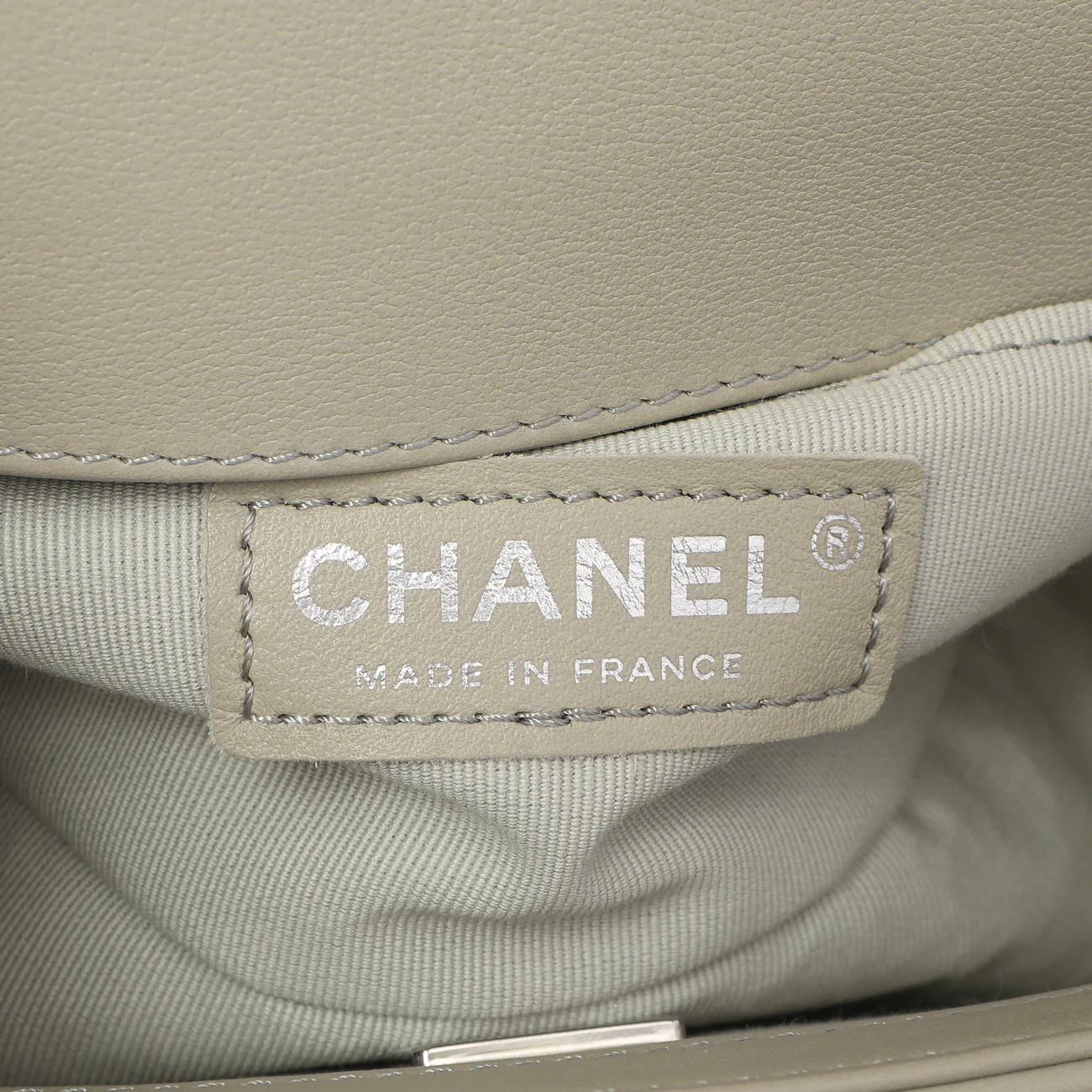 Chanel Grey Chevron Calfskin Small Boy Bag - Image 8