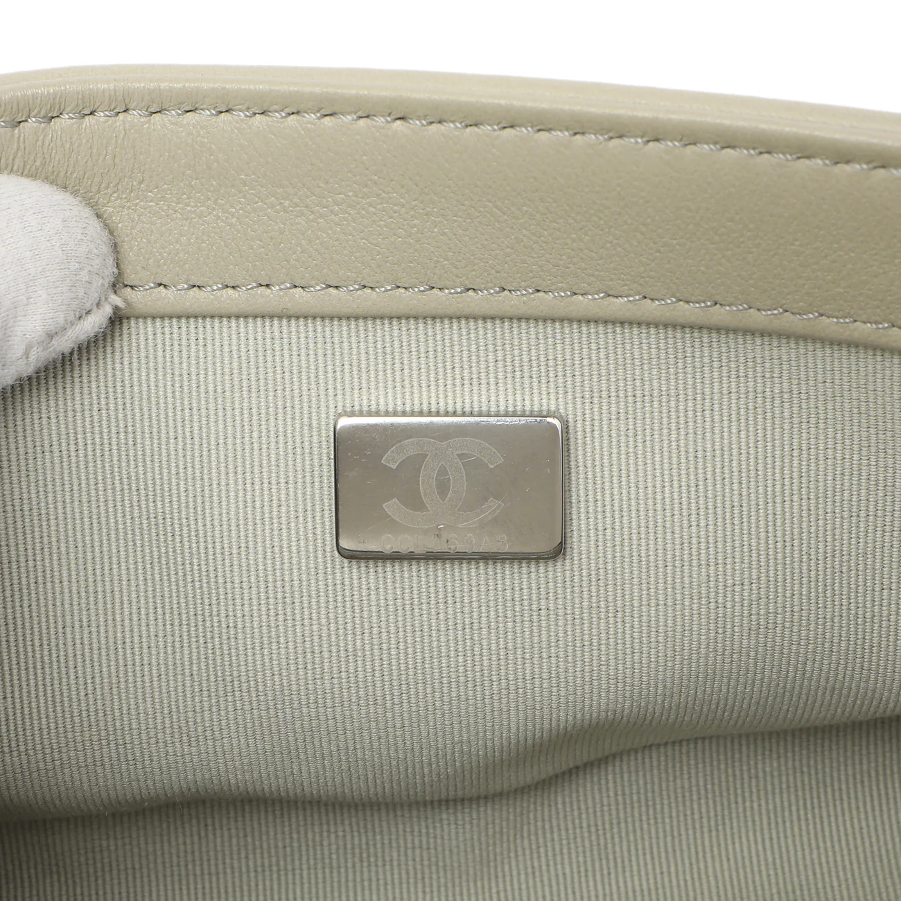 Chanel Grey Chevron Calfskin Small Boy Bag - Image 9