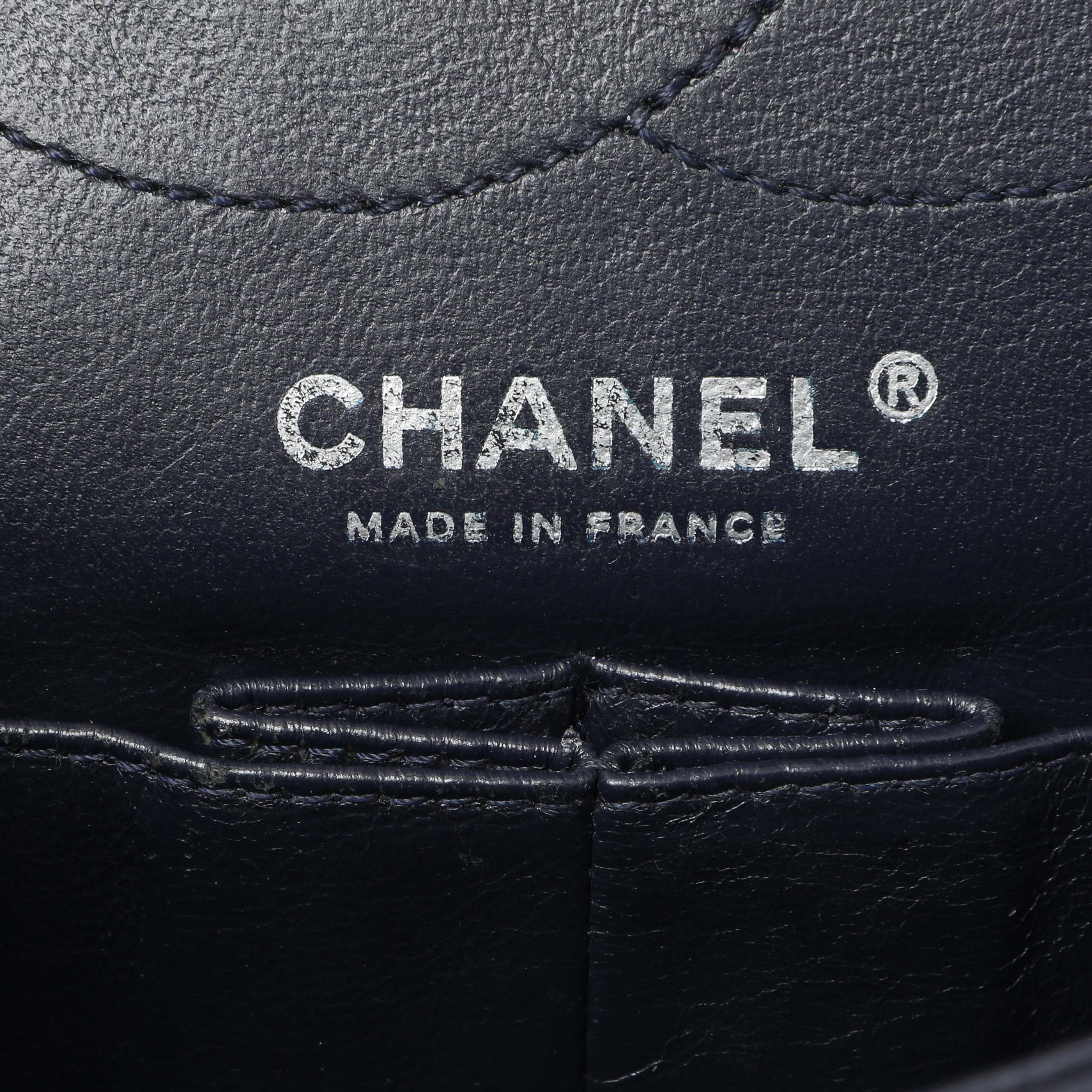 Chanel Navy Quilted Aged Calfskin 2.55 Reissue 225 Flap - Image 11