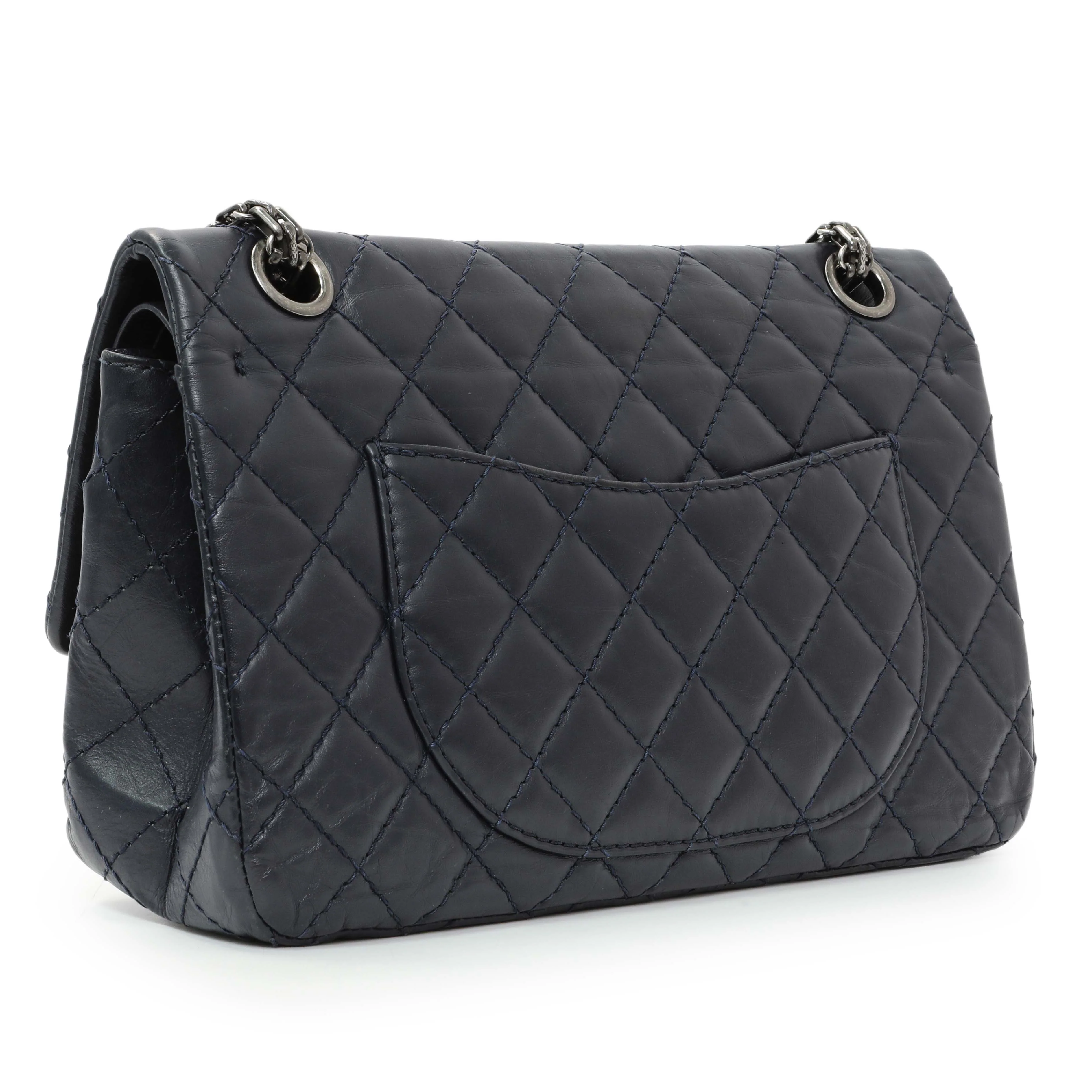 Chanel Navy Quilted Aged Calfskin 2.55 Reissue 225 Flap - Image 2