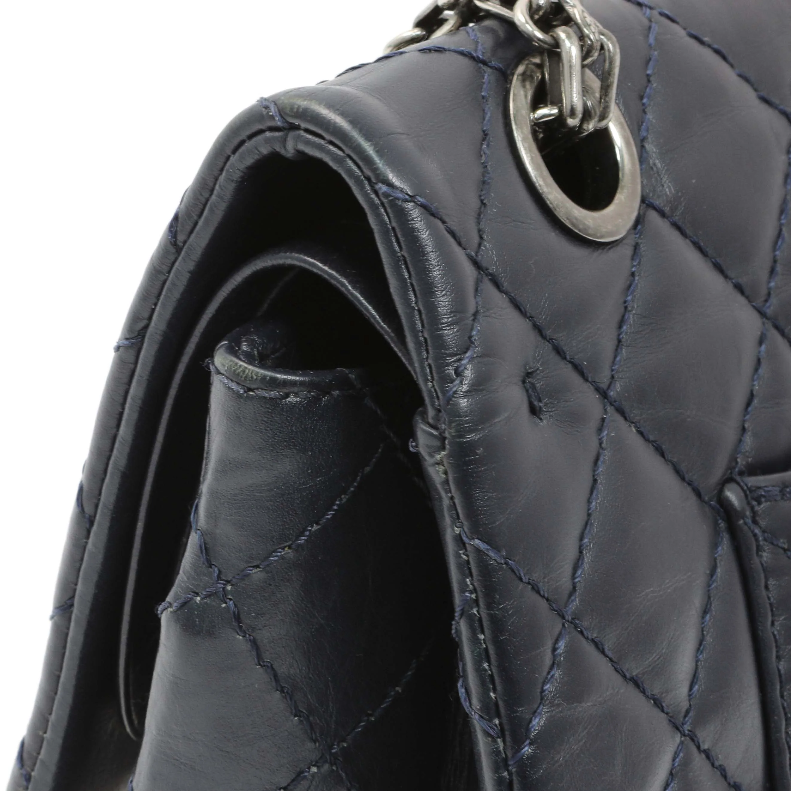 Chanel Navy Quilted Aged Calfskin 2.55 Reissue 225 Flap - Image 8