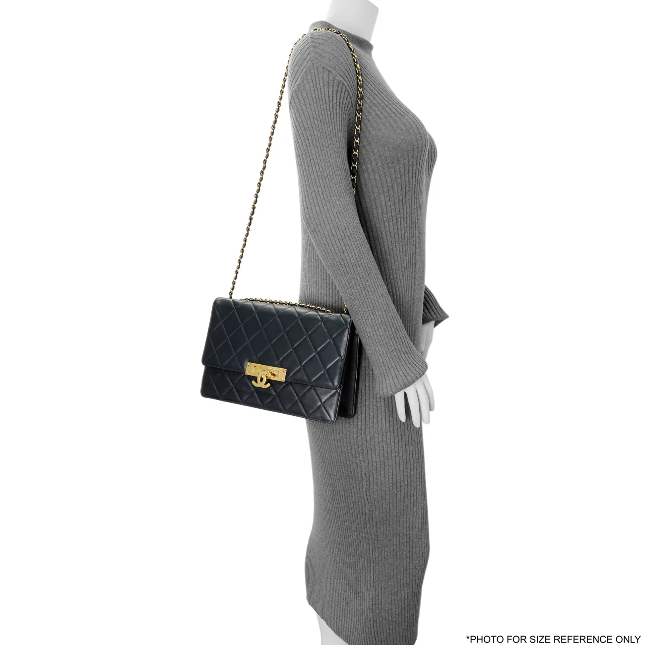 Chanel Navy Quilted Lambskin Large Golden Class Flap - Image 13