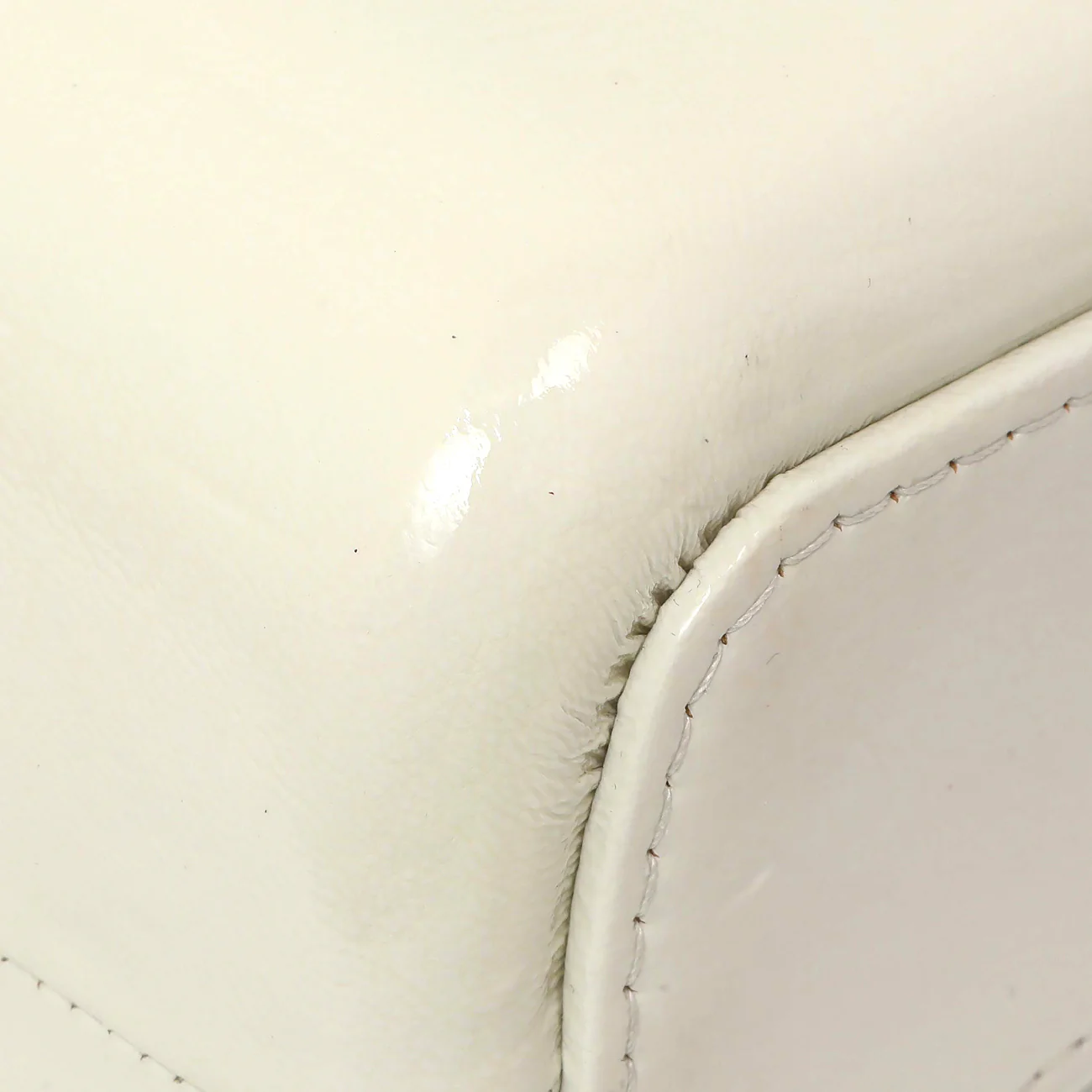 Chanel Patent White Goatskin Quilted Medium Gabrielle Hobo - Image 4