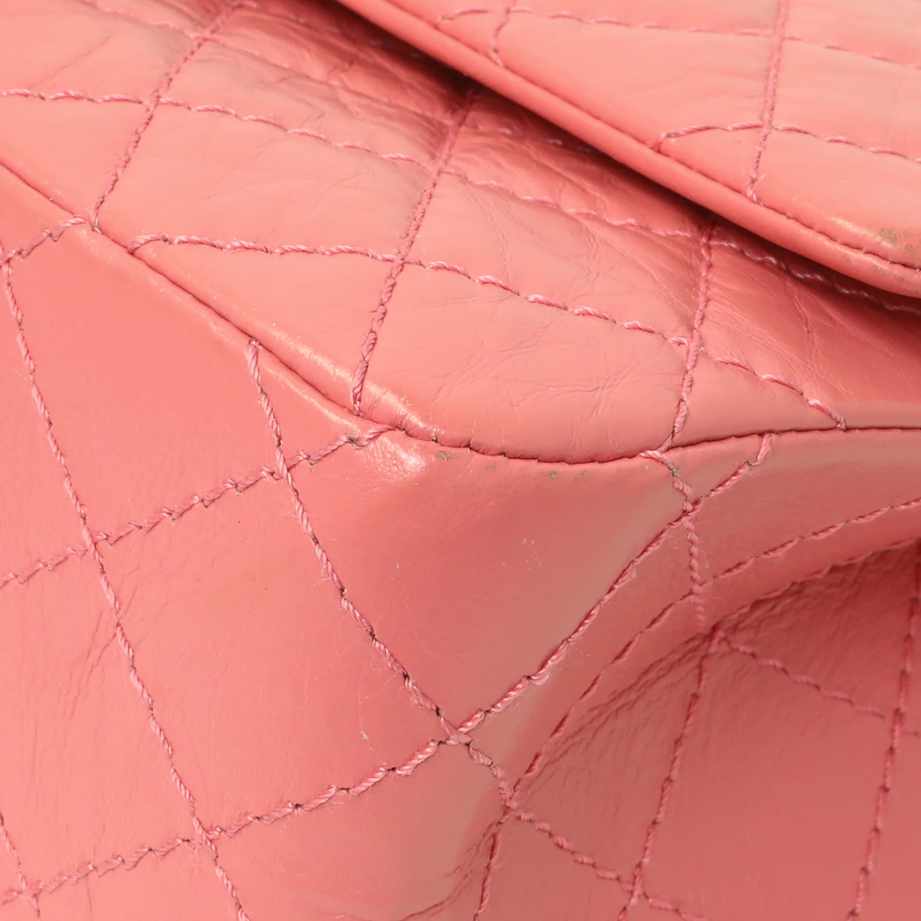Chanel Pink Quilted Aged Calfskin Reissue 225 Flap - Image 5