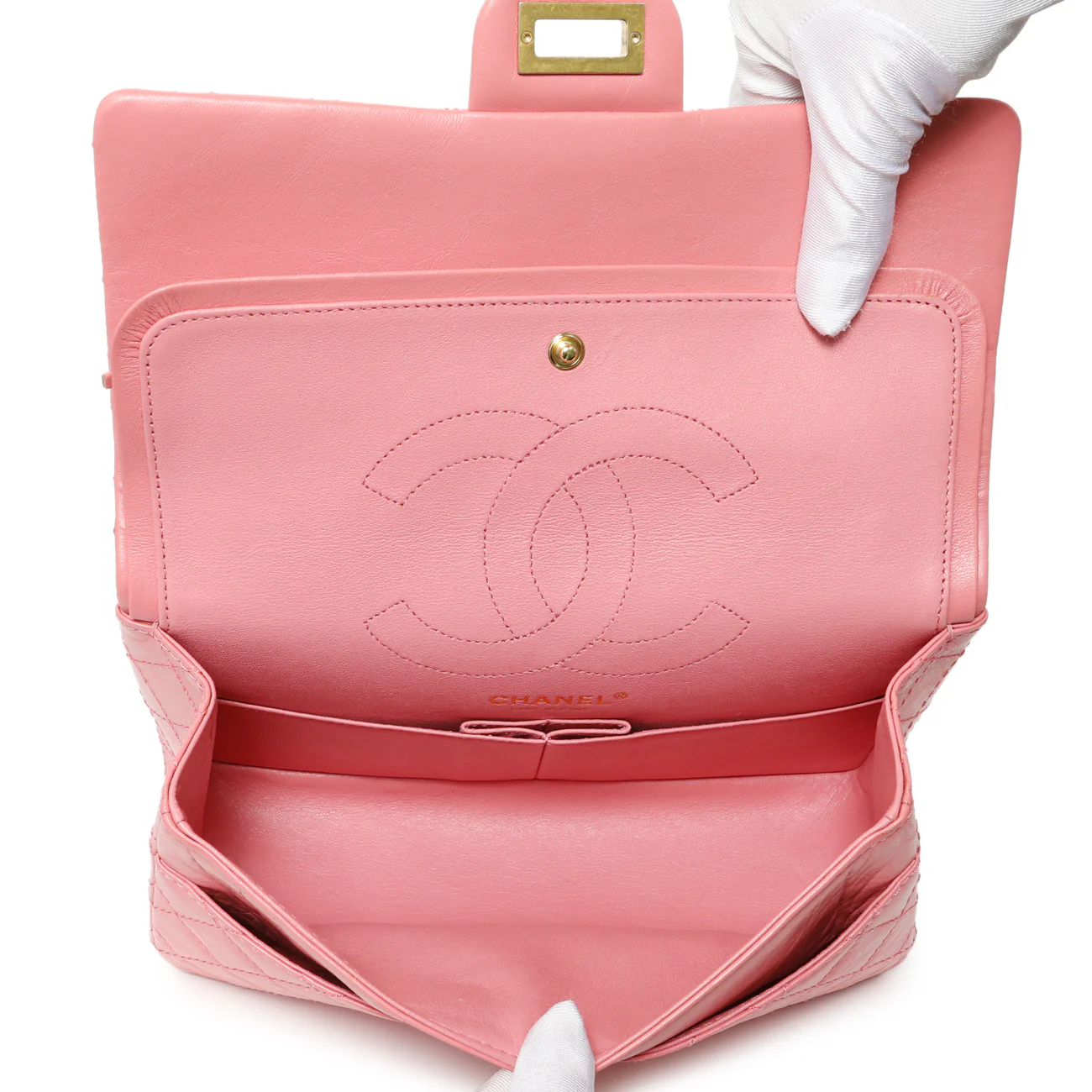 Chanel Pink Quilted Aged Calfskin Reissue 225 Flap - Image 8